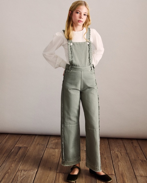 Imagen 0 de Peto sarga cortes costura adelantada de niña