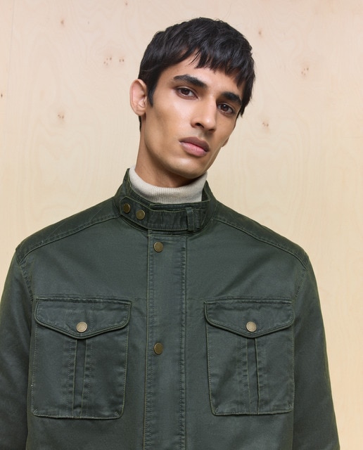 Imagen 0 de Cazadora encerada cuatro bolsillos de hombre