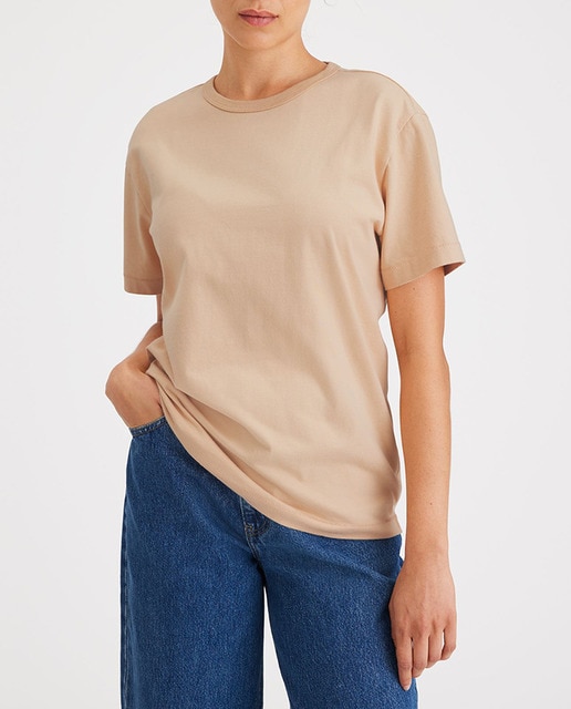 Imagen 0 de Camiseta de mujer de manga corta cuello redondo