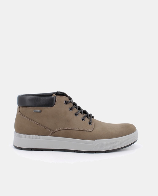 Imagem 0 de Botins em Pele com Forro Goretex e Fecho de Atacadores
