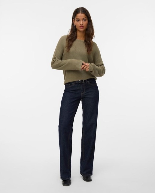 Imagen 0 de Jersey de punto fino con cuello barco de mujer