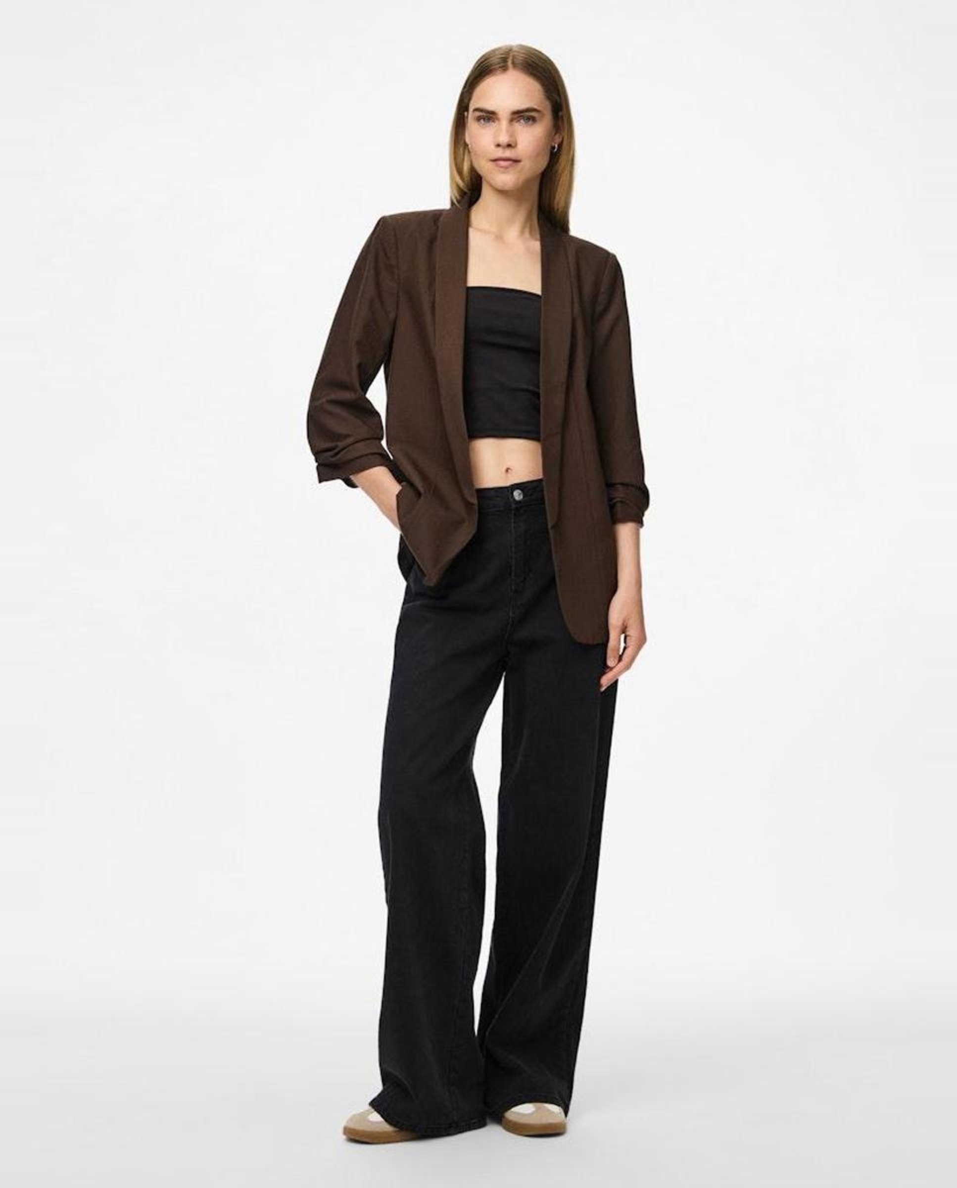 Blazer de mujer con mangas 3/4 y cuellos de solapa - Pieces - Marrón oscuro Marrón oscuro-2