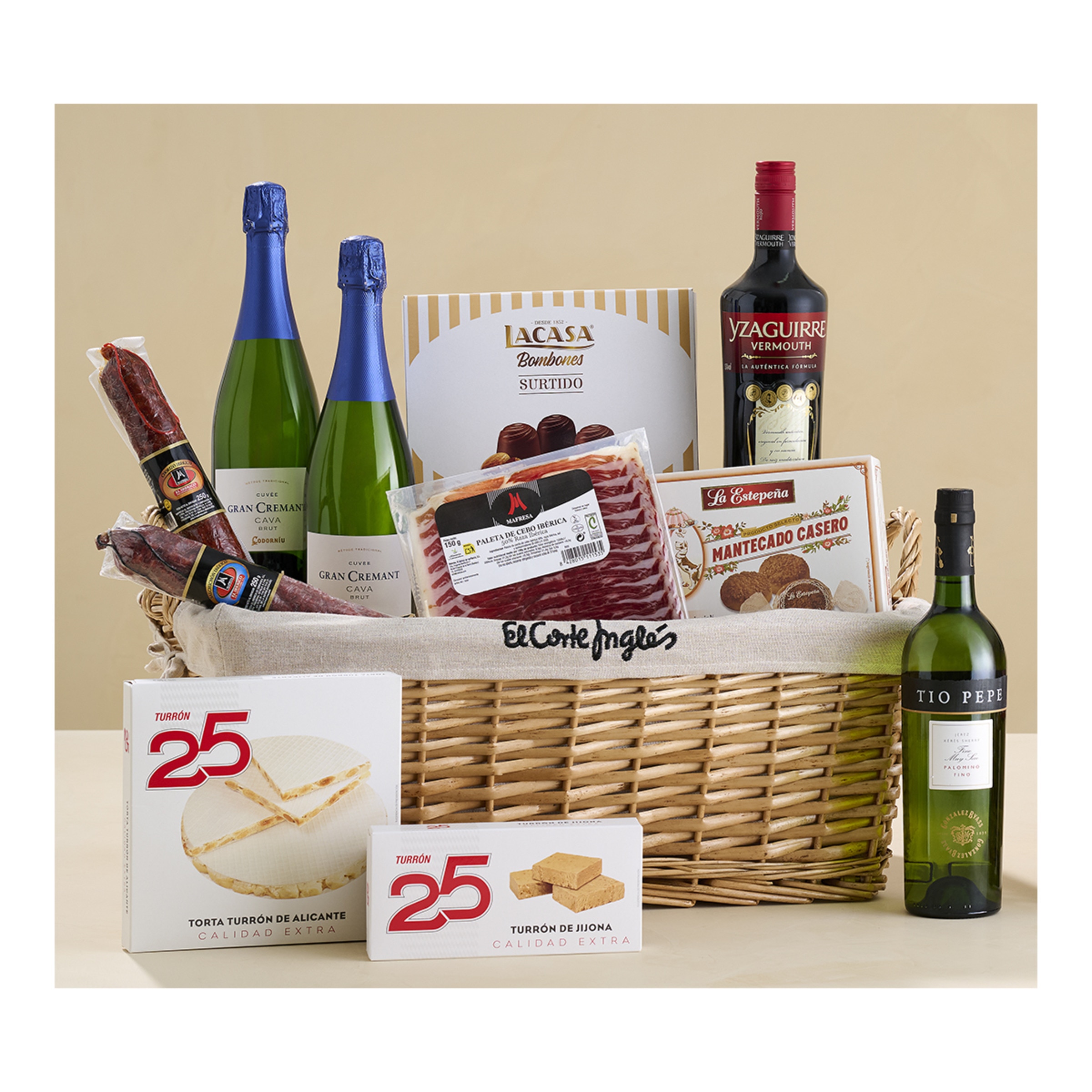 Cesta de mimbre 3 Mafresa, La Estepeña, Consorcio, Beronia y Tío Pepe 2