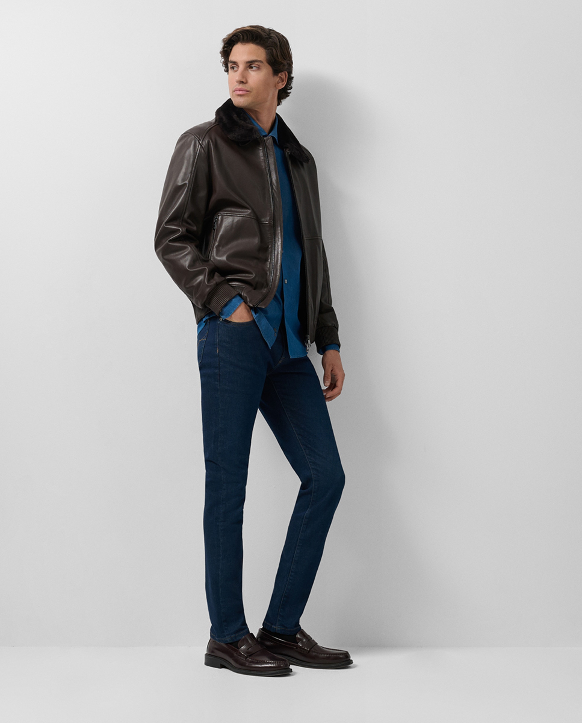 Jeans Regular Fit com Cinco Bolsos Azul-marinho-1