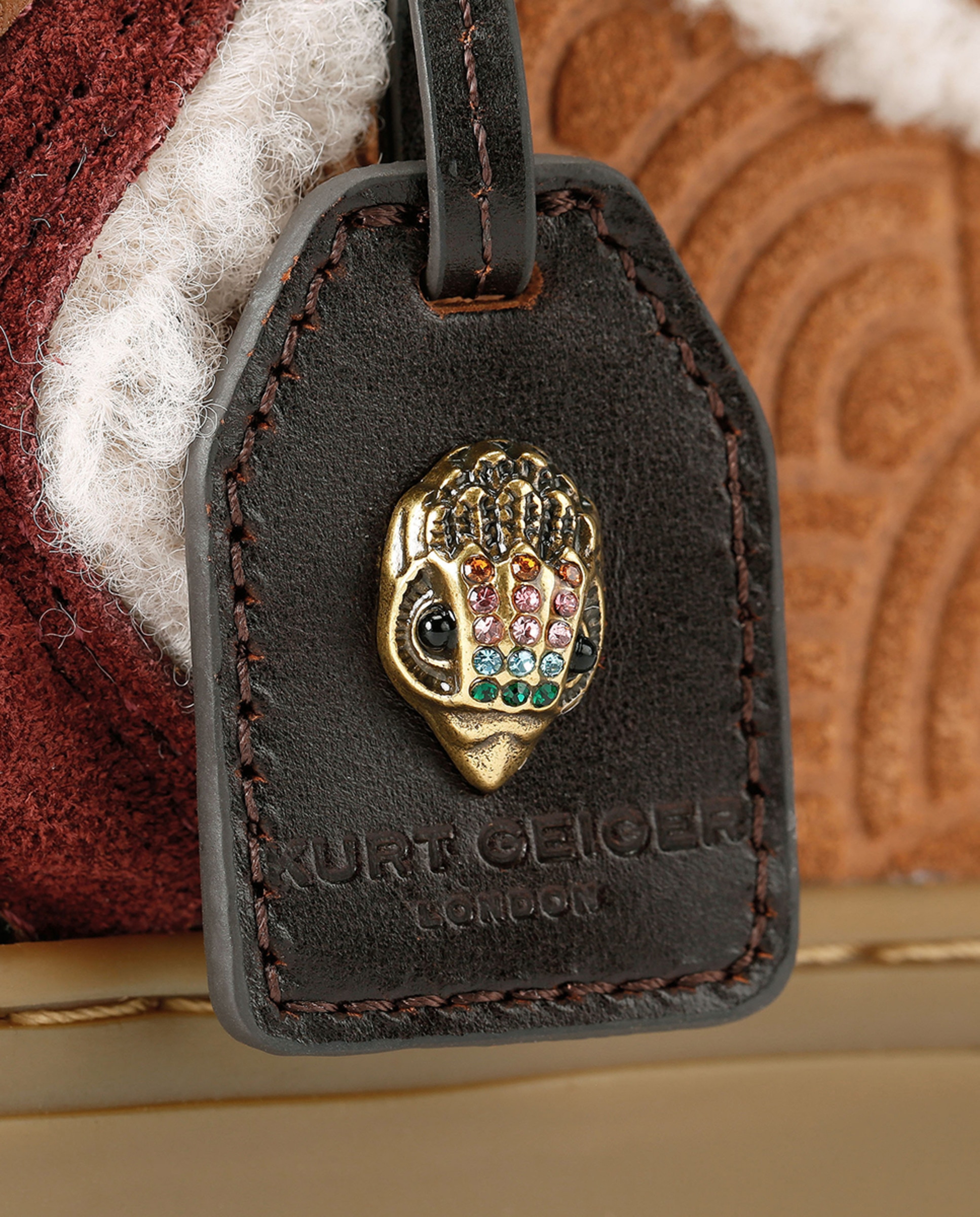 Sapatilhas Southbank Tag com Mistura de Texturas Castanho-chocolate-5