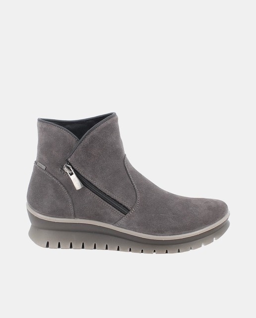 Imagem 0 de Botins em Camurça com Forro Goretex e Fecho de Correr