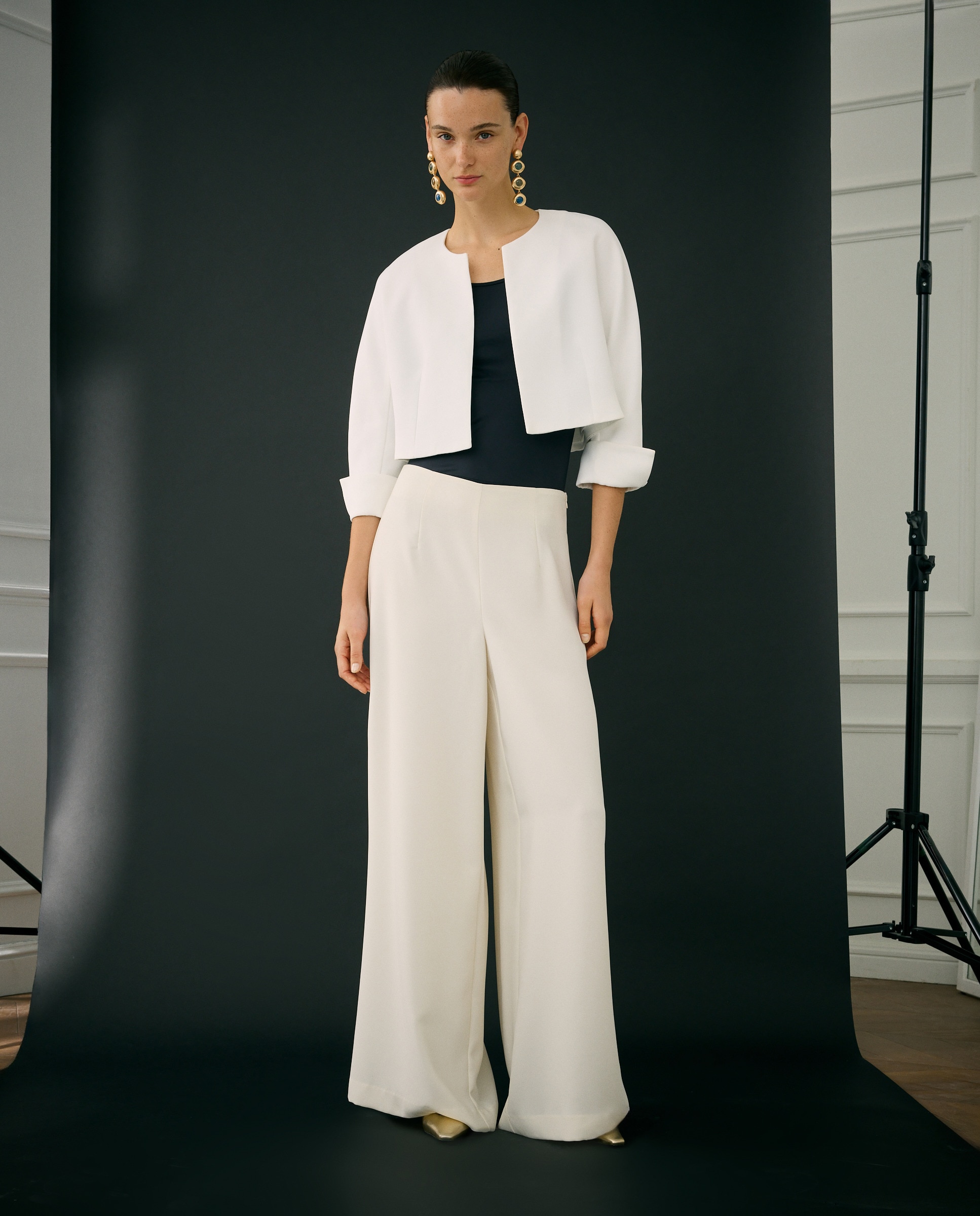 Bolero con cuello caja manga japonesa · Woman Fiesta El Corte