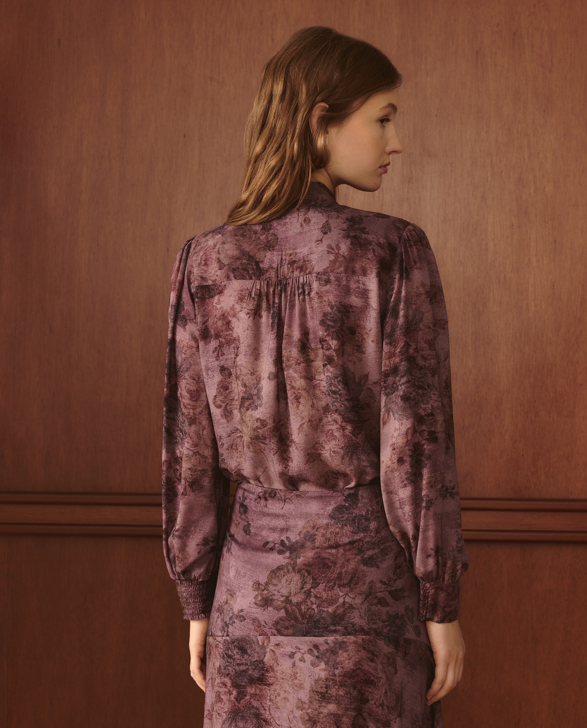 Blusa com Estampado Floral de Cretona Roxo-4