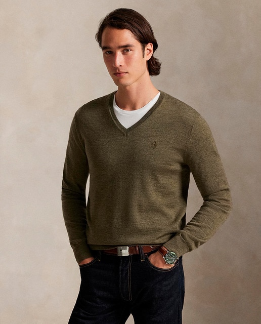 Imagen 0 de Jersey de hombre de lana merino con cuello pico