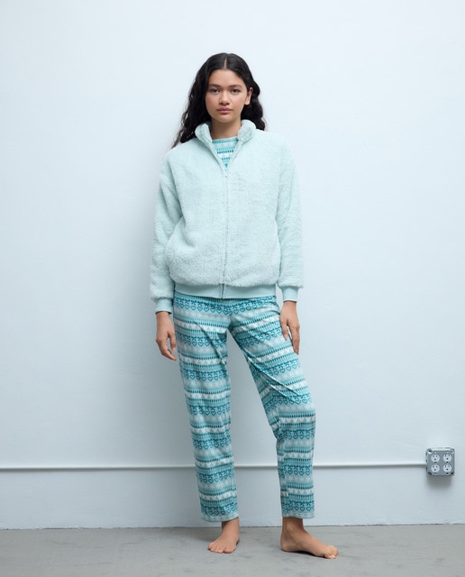 Imagem 0 de Casaco com Fio Metalizado