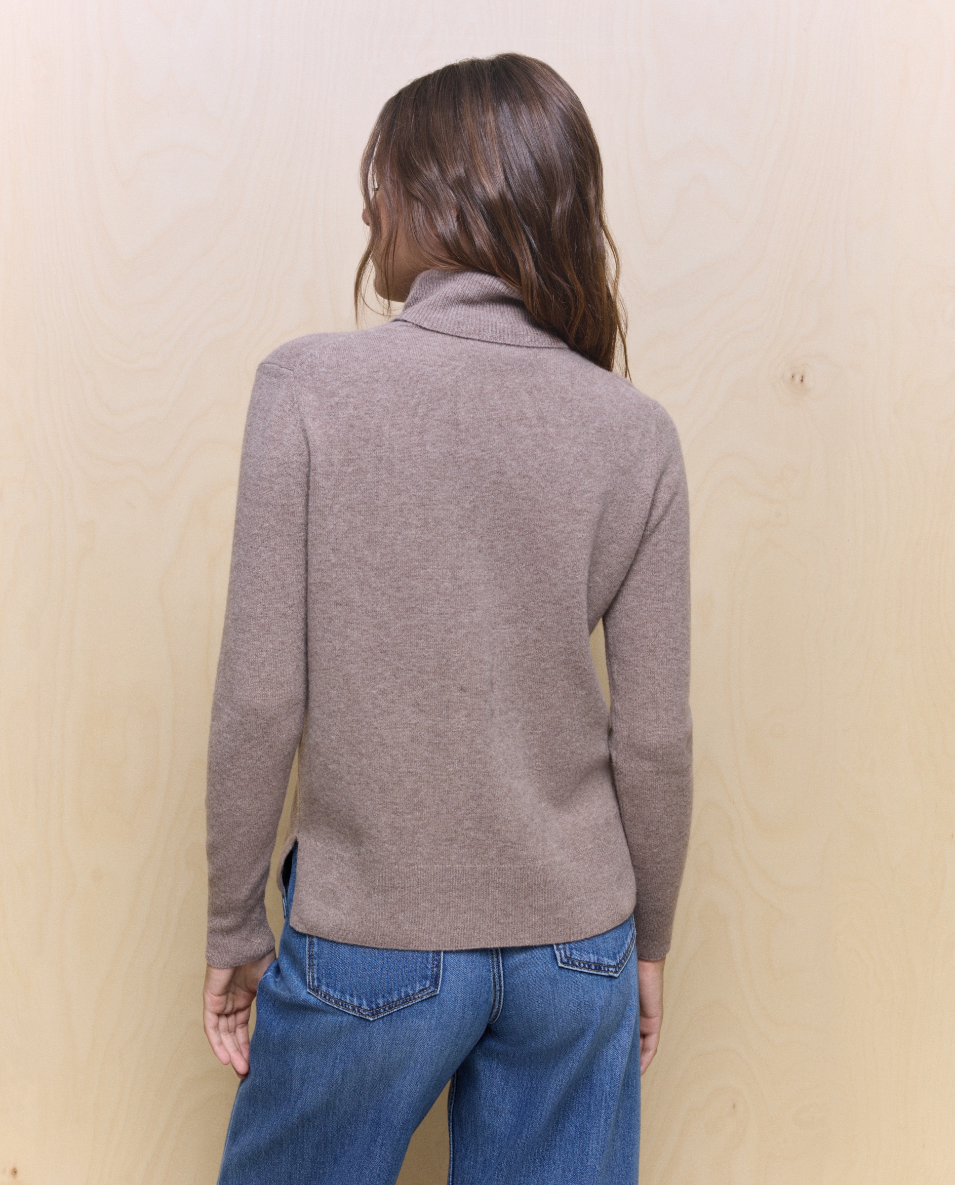 Camisola de Malha Lisa com Gola Alta Castanho-3