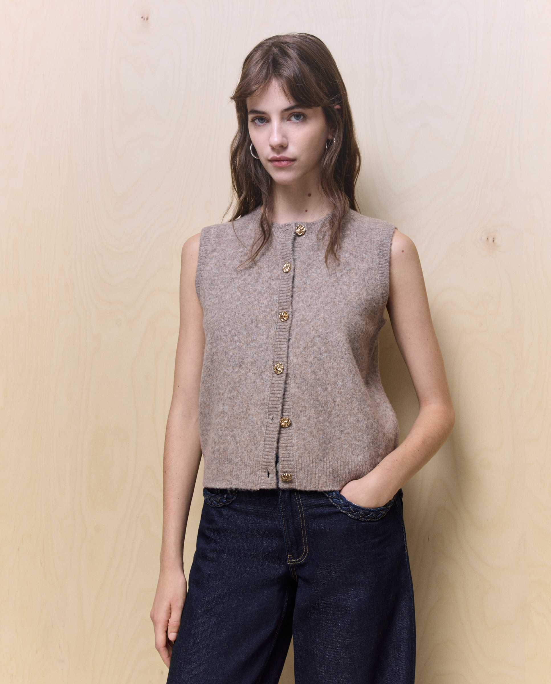 Colete de malha com botões Visom-Escuro-2