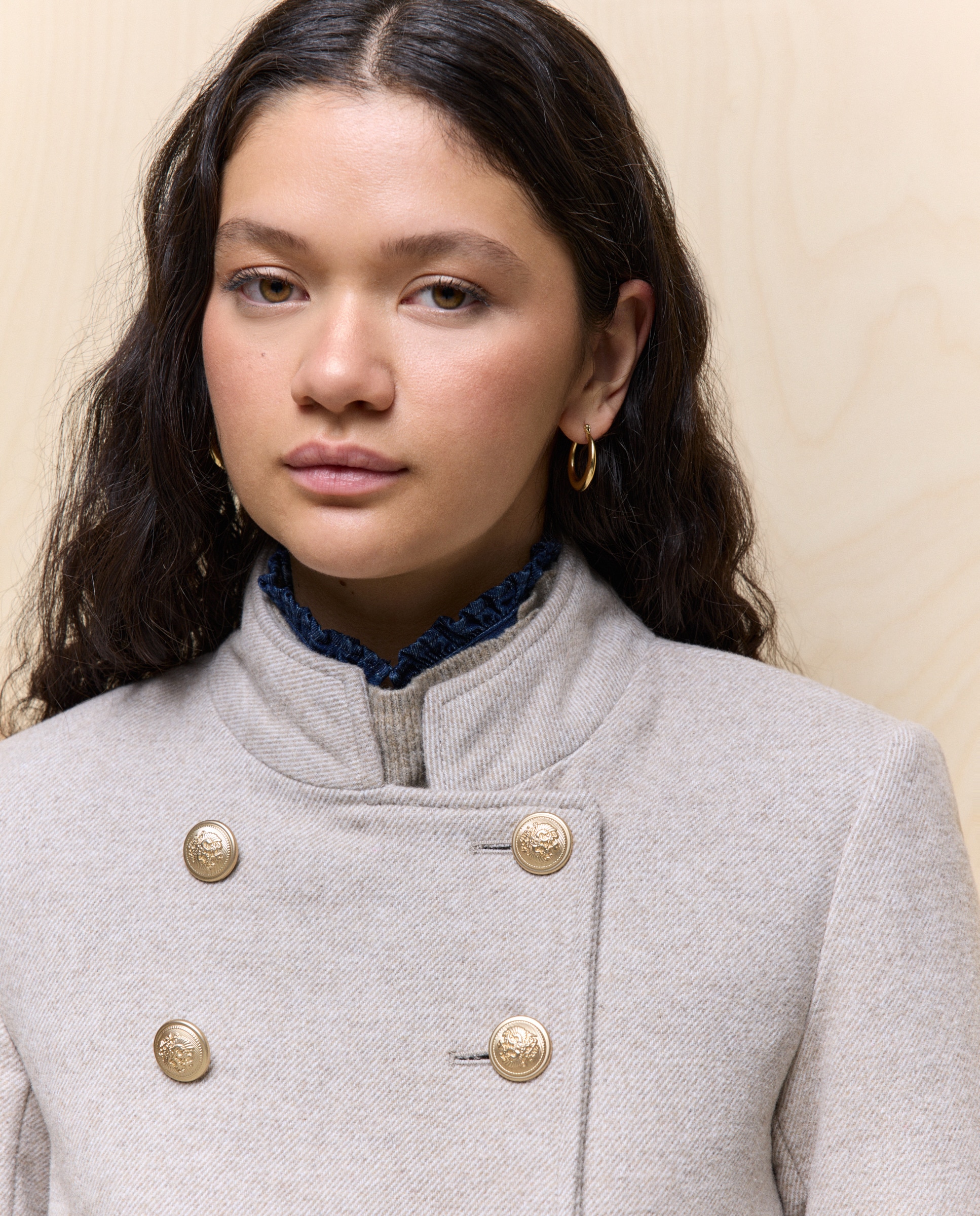 Sobretudo estilo militar de mulher Vison Claro-2