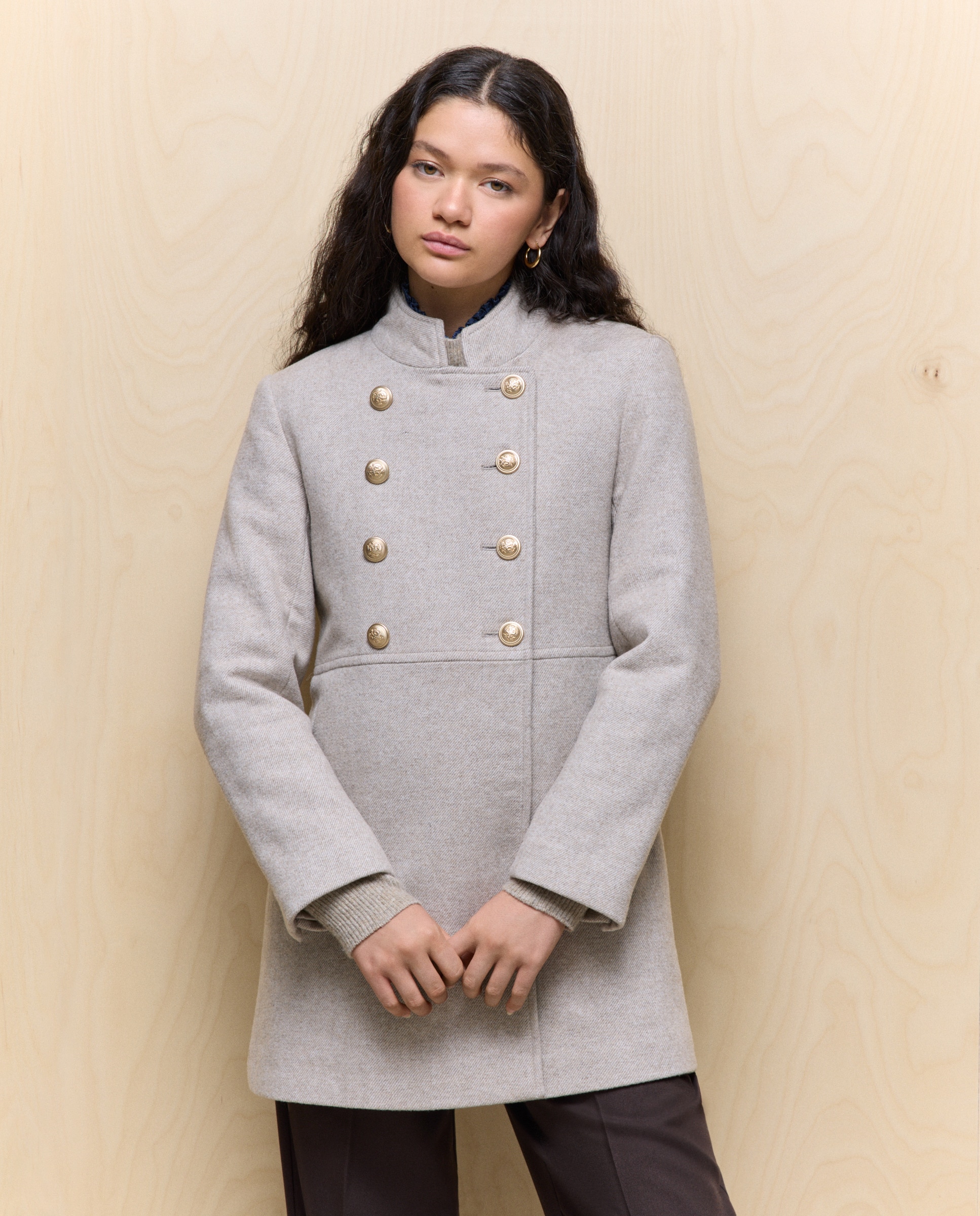 Sobretudo estilo militar de mulher Vison Claro-3