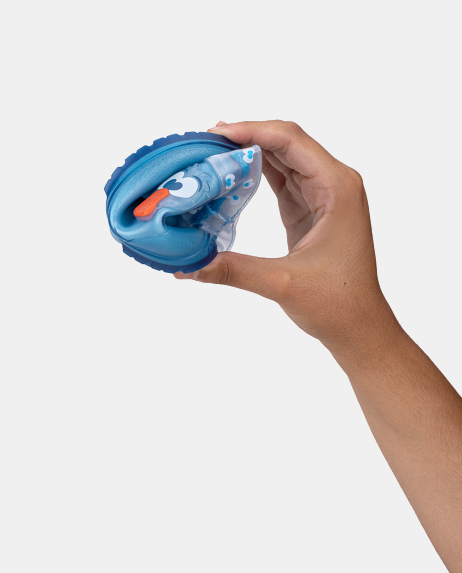 Galochas de Cano Baixo com Detalhe de Pato Lateral em Acabamento Mate e Conceito Barefoot Medium Azul Transparente-4