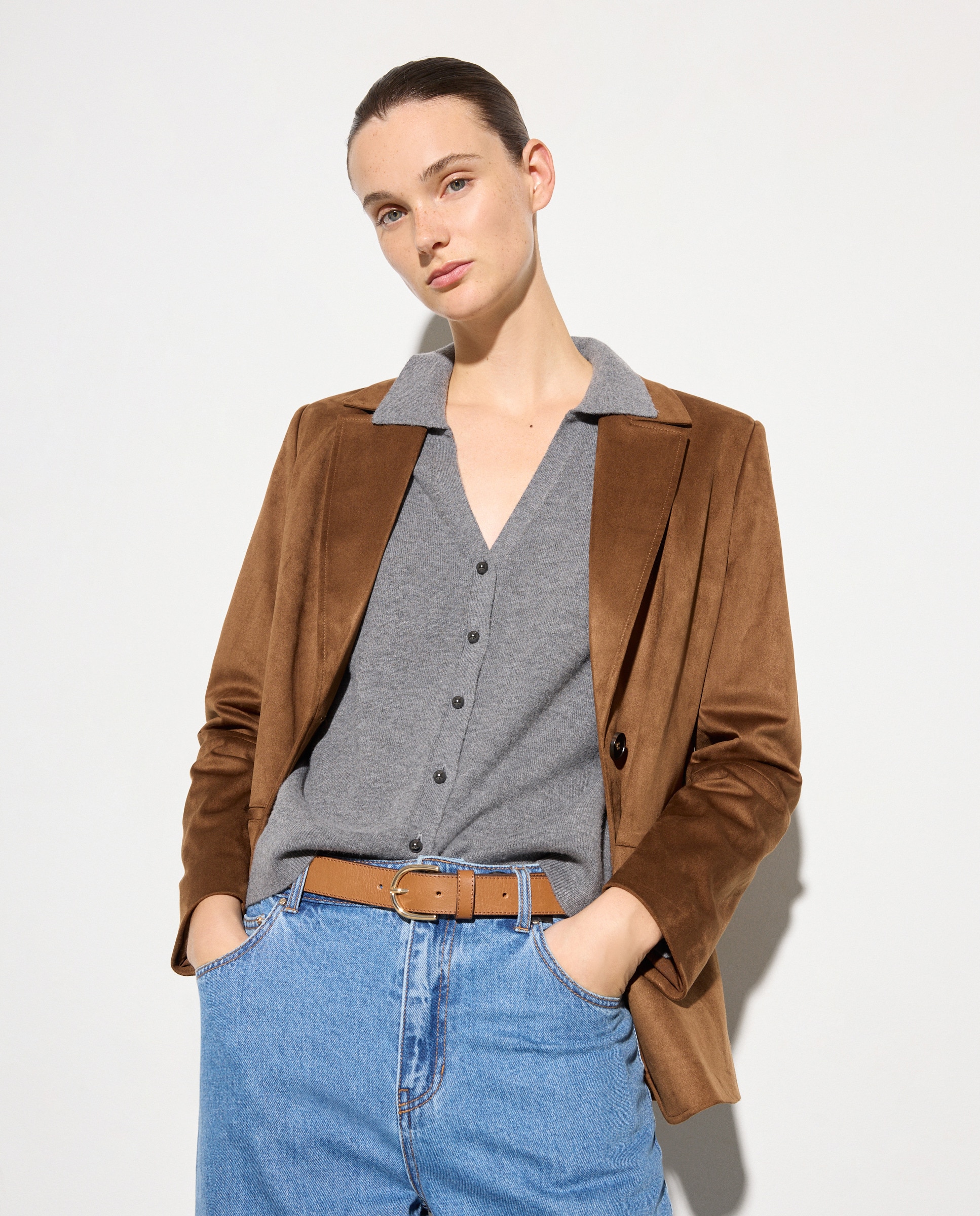 Cinto em Pele com Fivela Prateada Camel-3