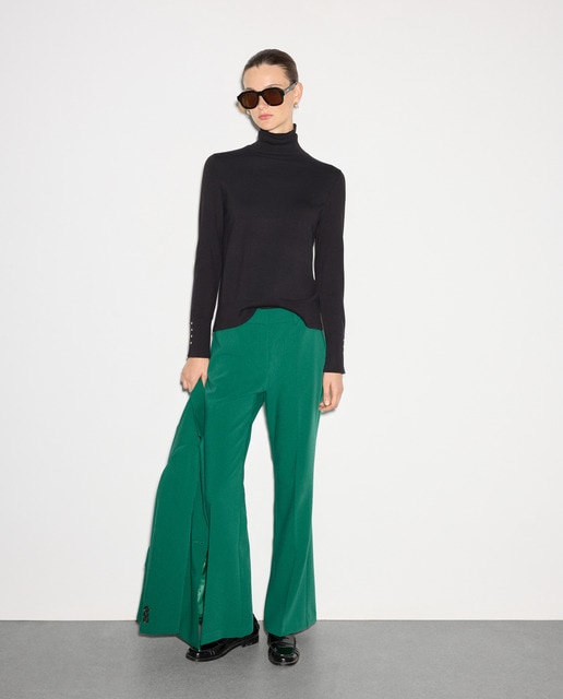 Imagem 0 de Calças Formais Lisas