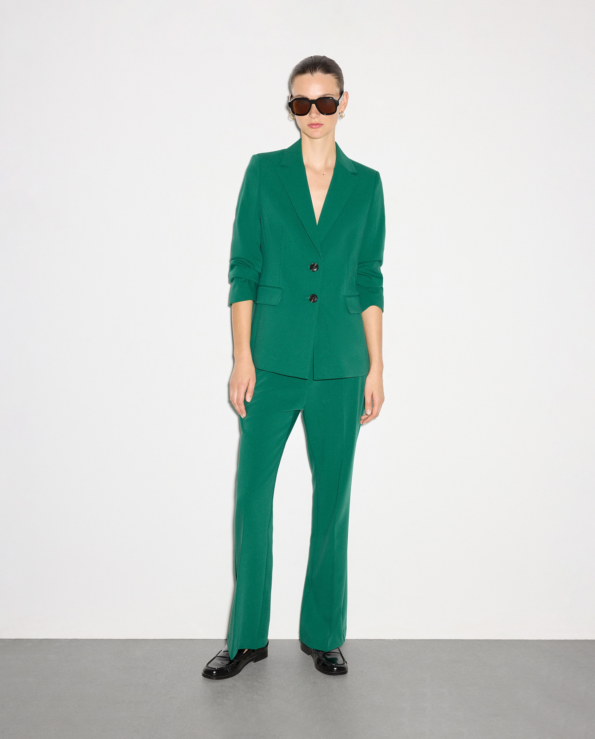 Blazer Liso de uma Fila de Botões Verde-1