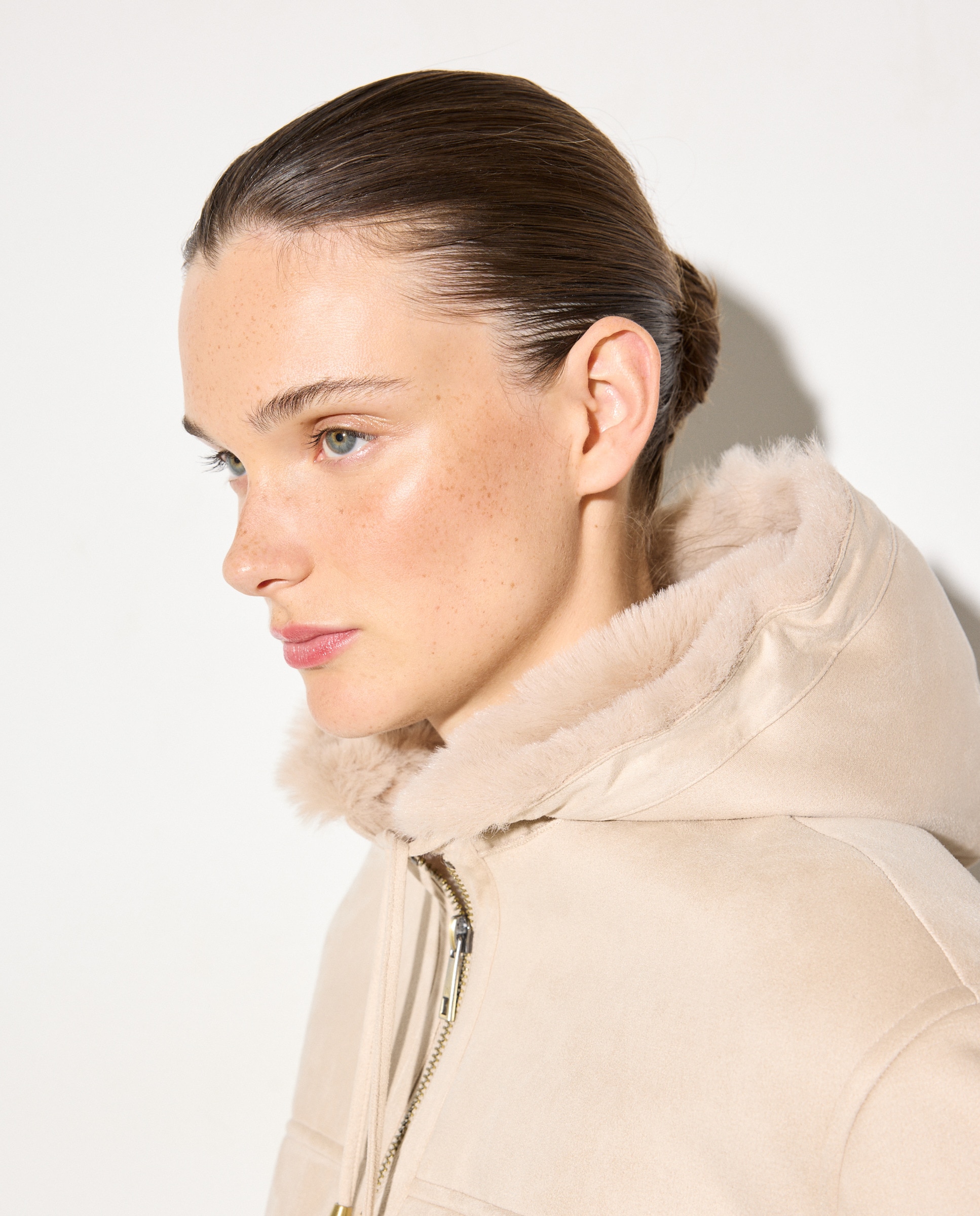 Parka de mulher com capuz Bege-4