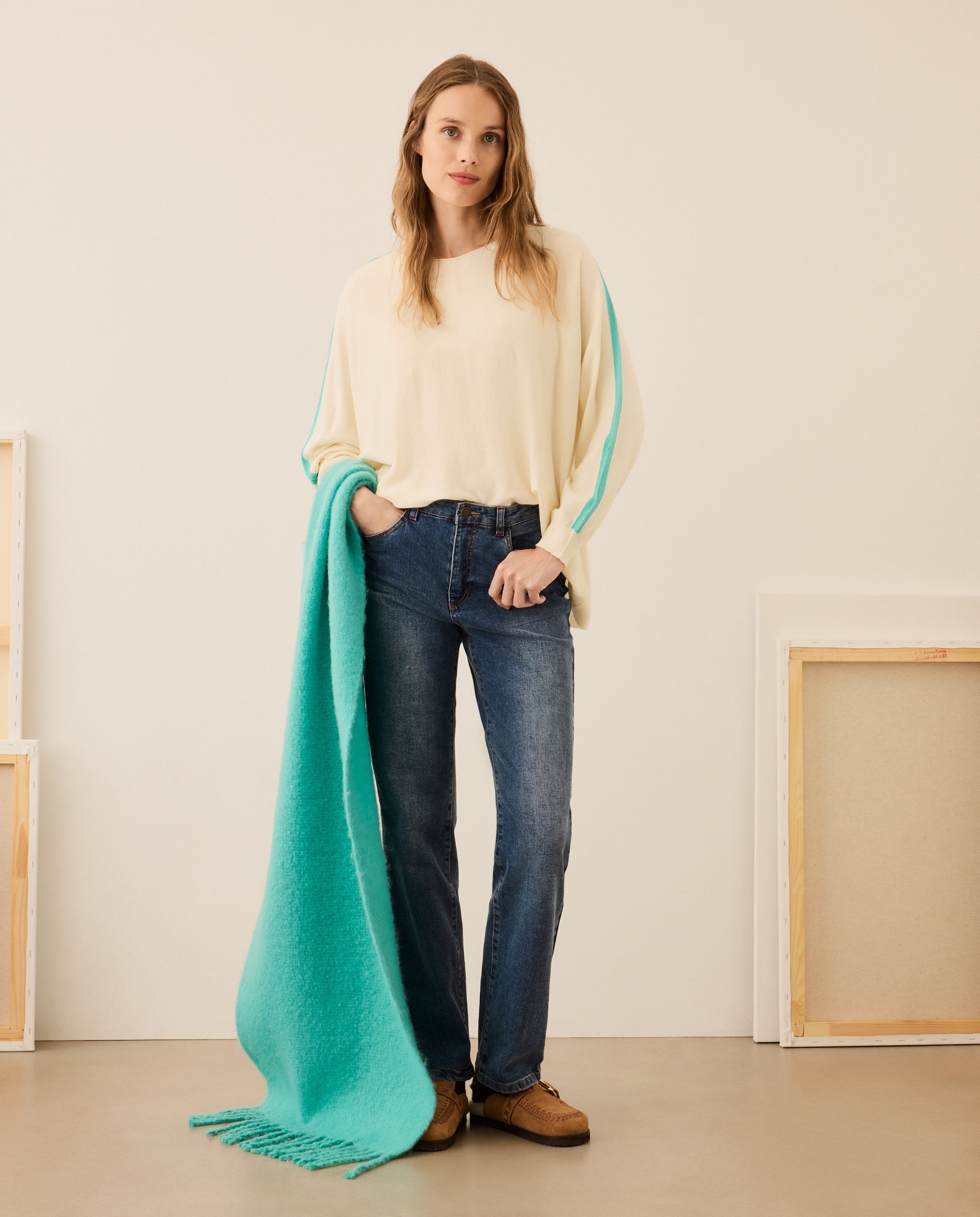 Camisola de malha de mulher com decote redondo Cinzento-claro-2