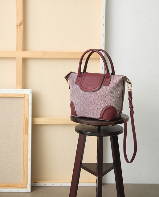 Imagen 0 de Bolso hobo en tejido