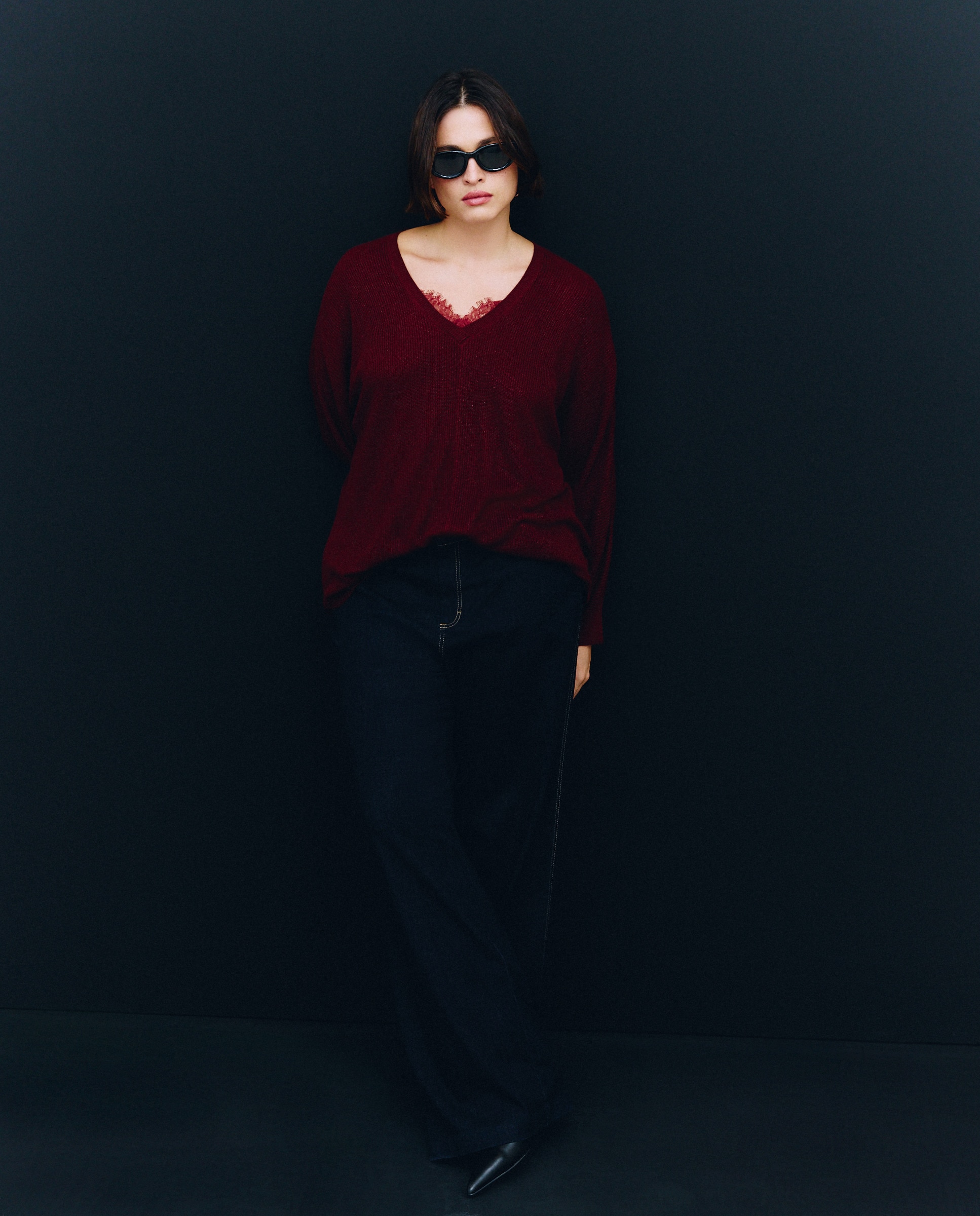 Camisola de Malha Lisa com Decote em Bico Bordeaux-1