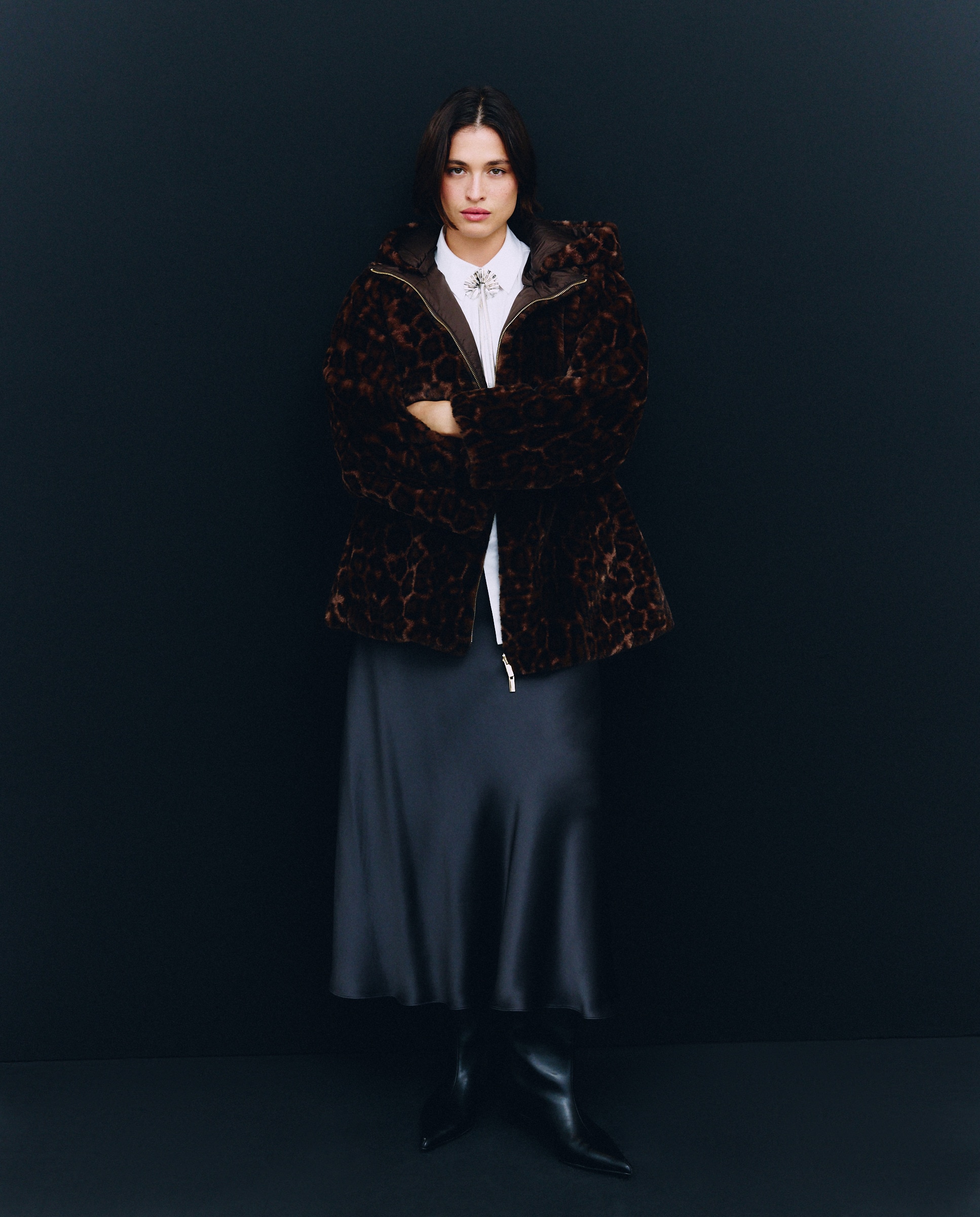 Casacão Curto Estampado Castanho-2