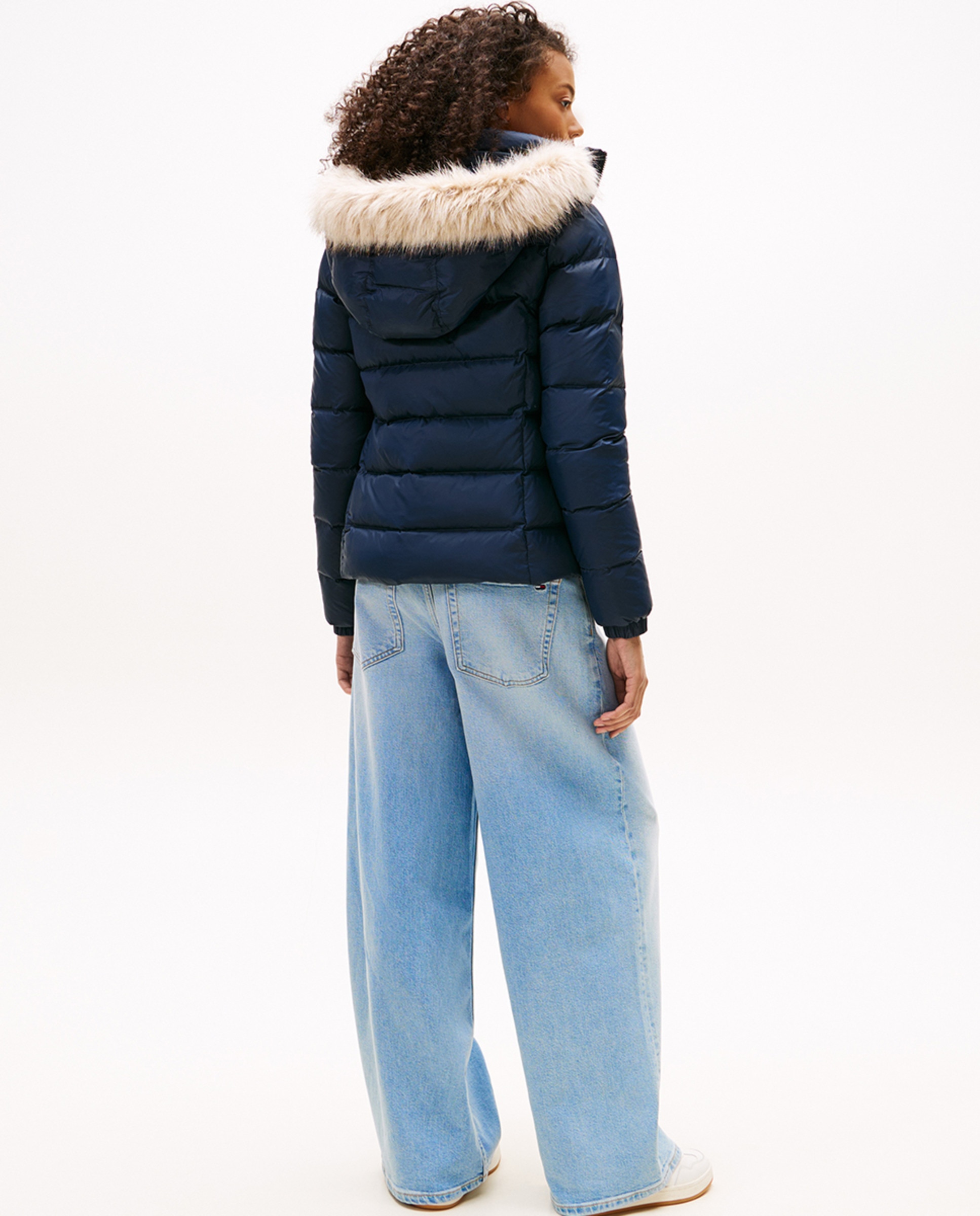 Blusão Acolchoado Slim Fit com Capuz Azul-marinho-2