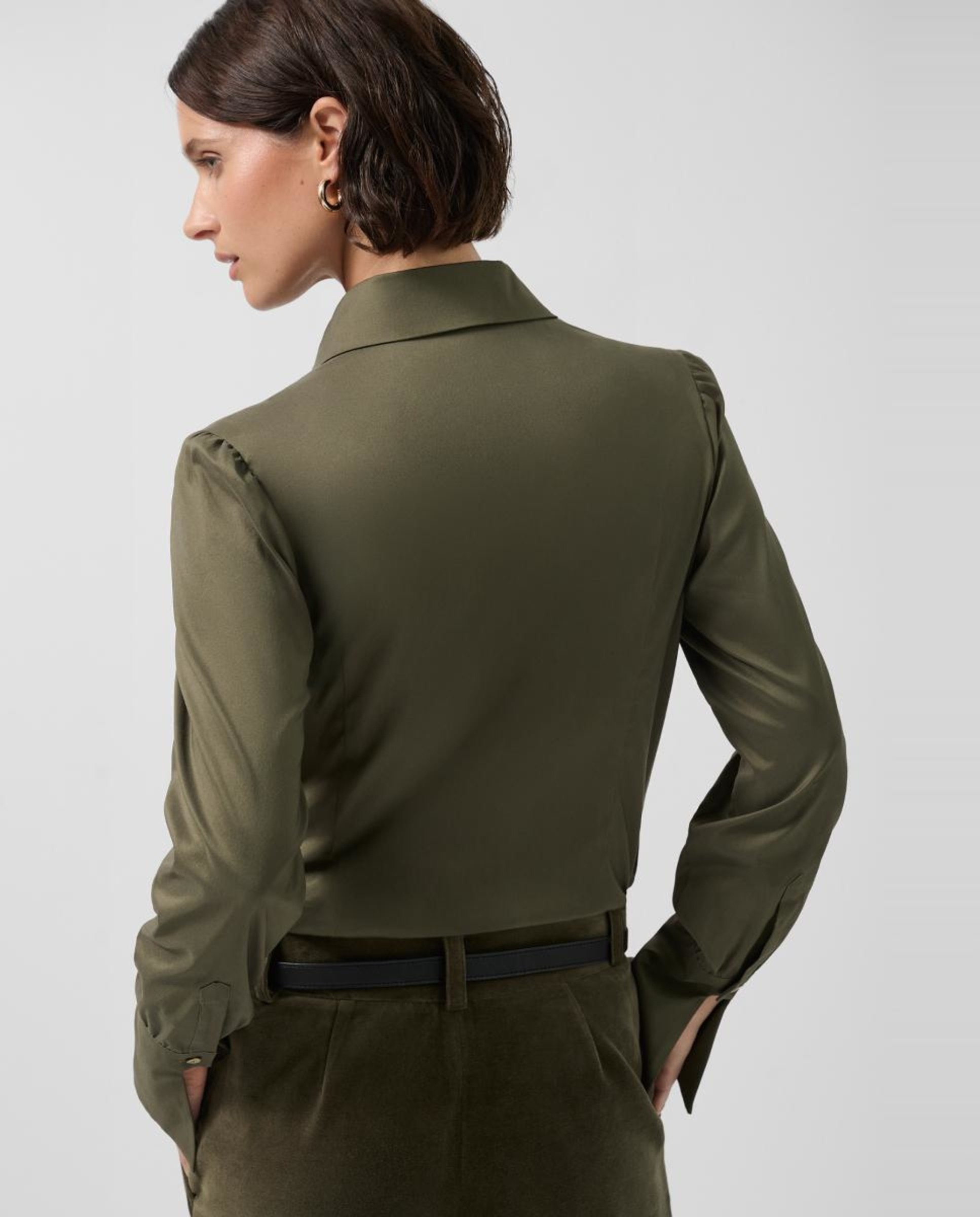 Camisa com Peito Drapeado Verde-4