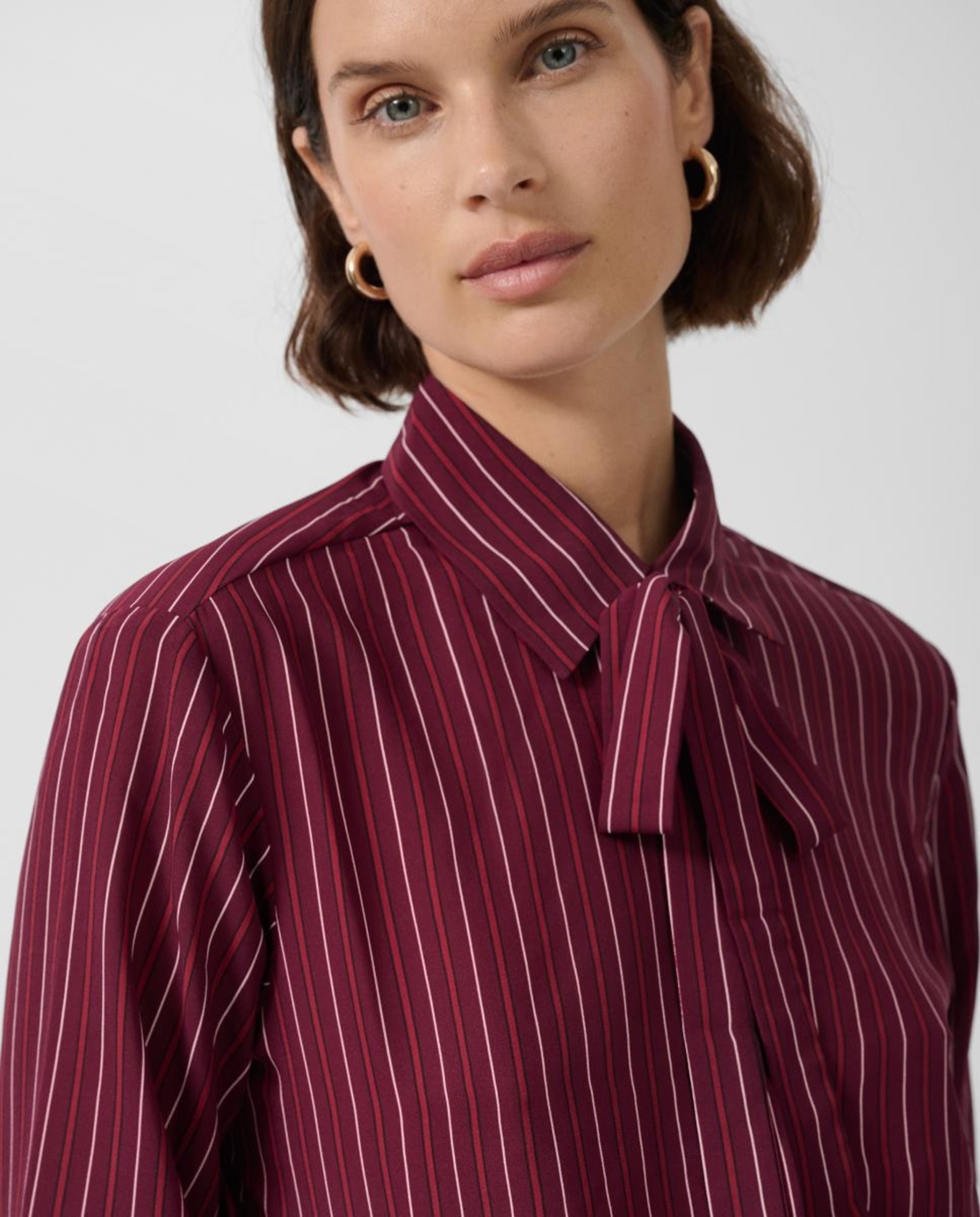 Camisa às Riscas com Laço no Colarinho Roxo-3