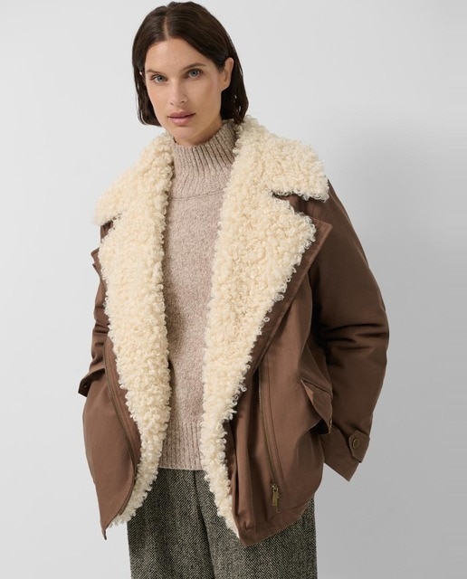 Chaquetón de mujer con interior acolchado