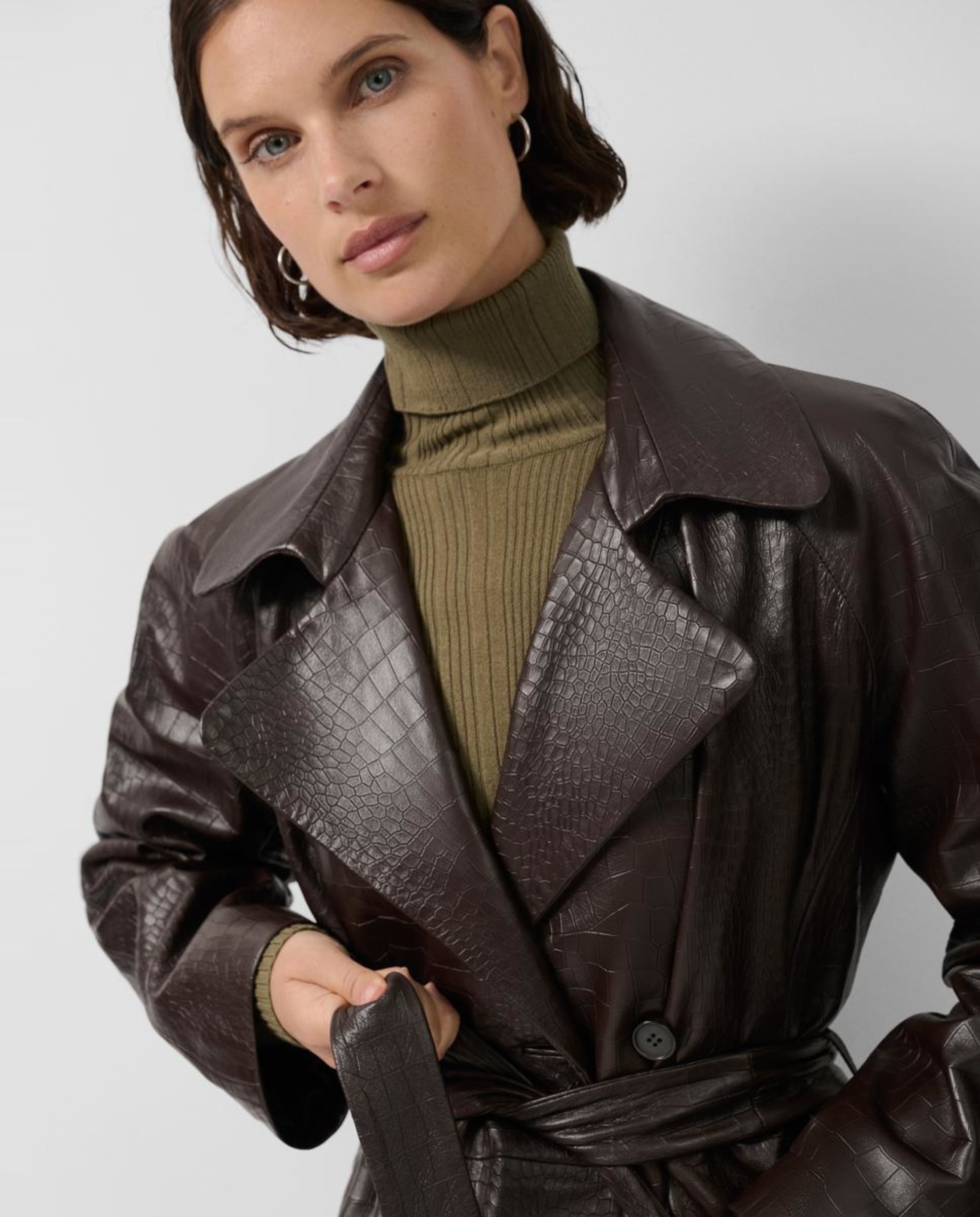 Gabardine Comprida em Napa Castanho-4