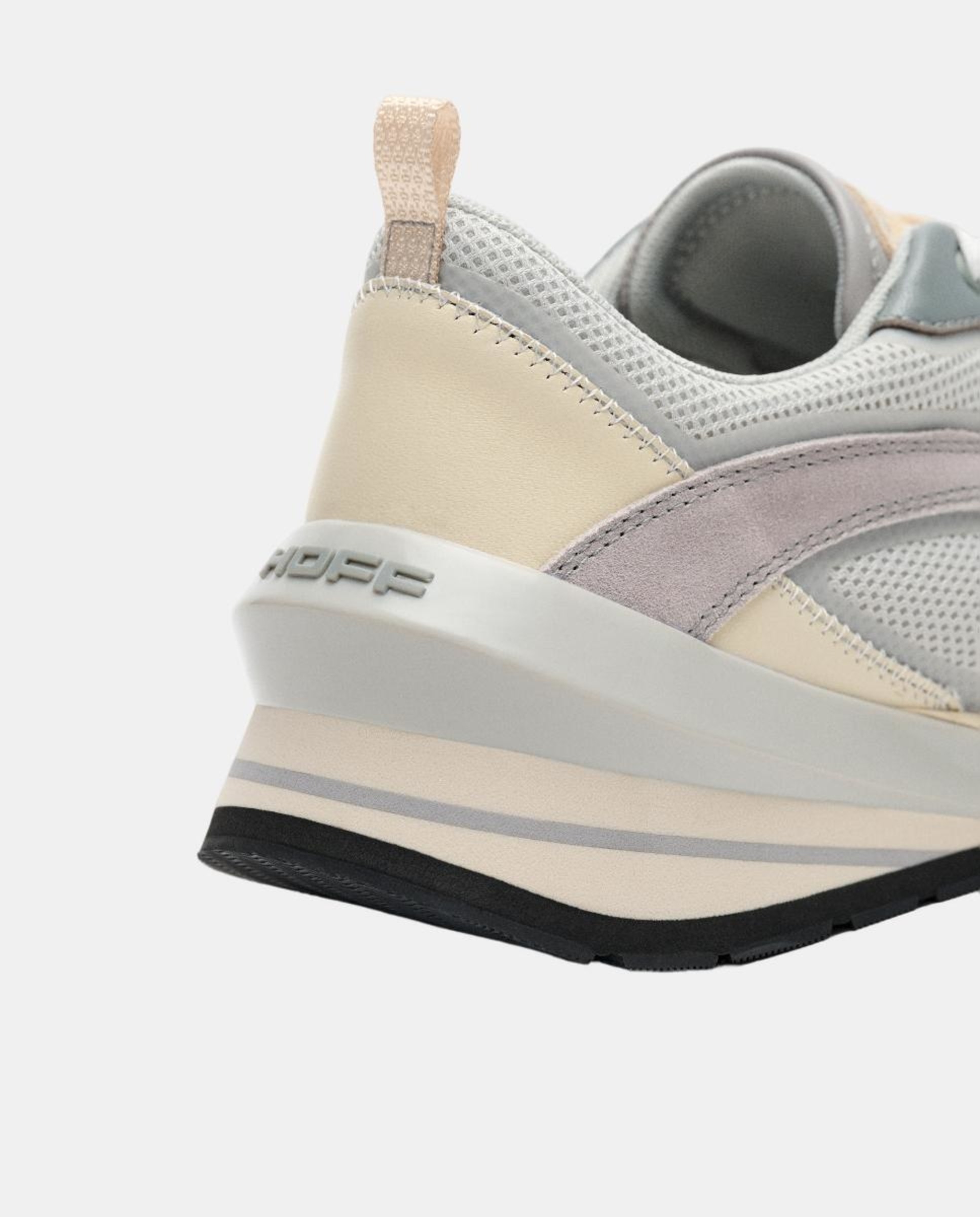 Sapatilhas em Pele com Plataforma Baixa Cinzento-4