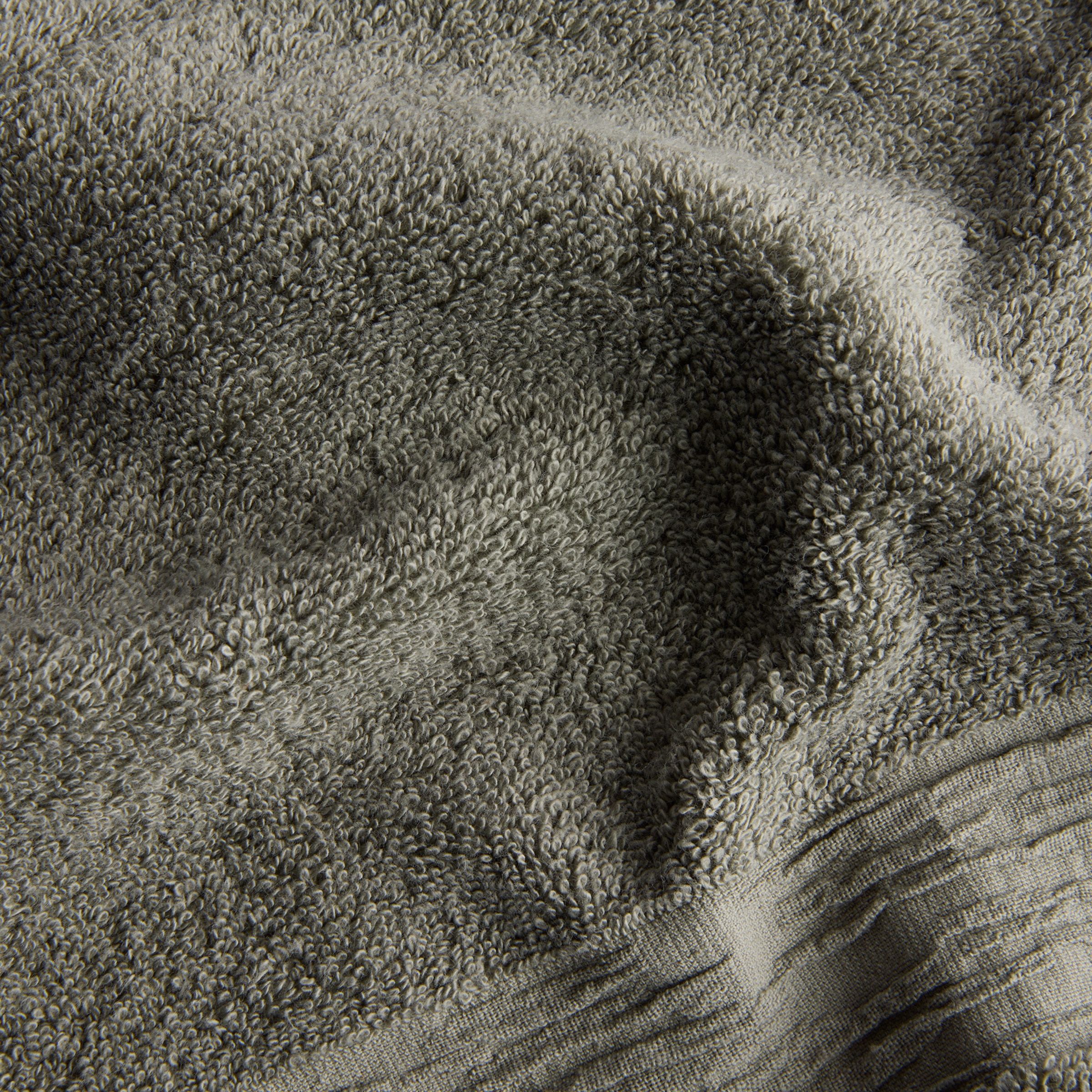 Toalha de Banho Cedar em Algodão - 600 g/m2 Verde-4