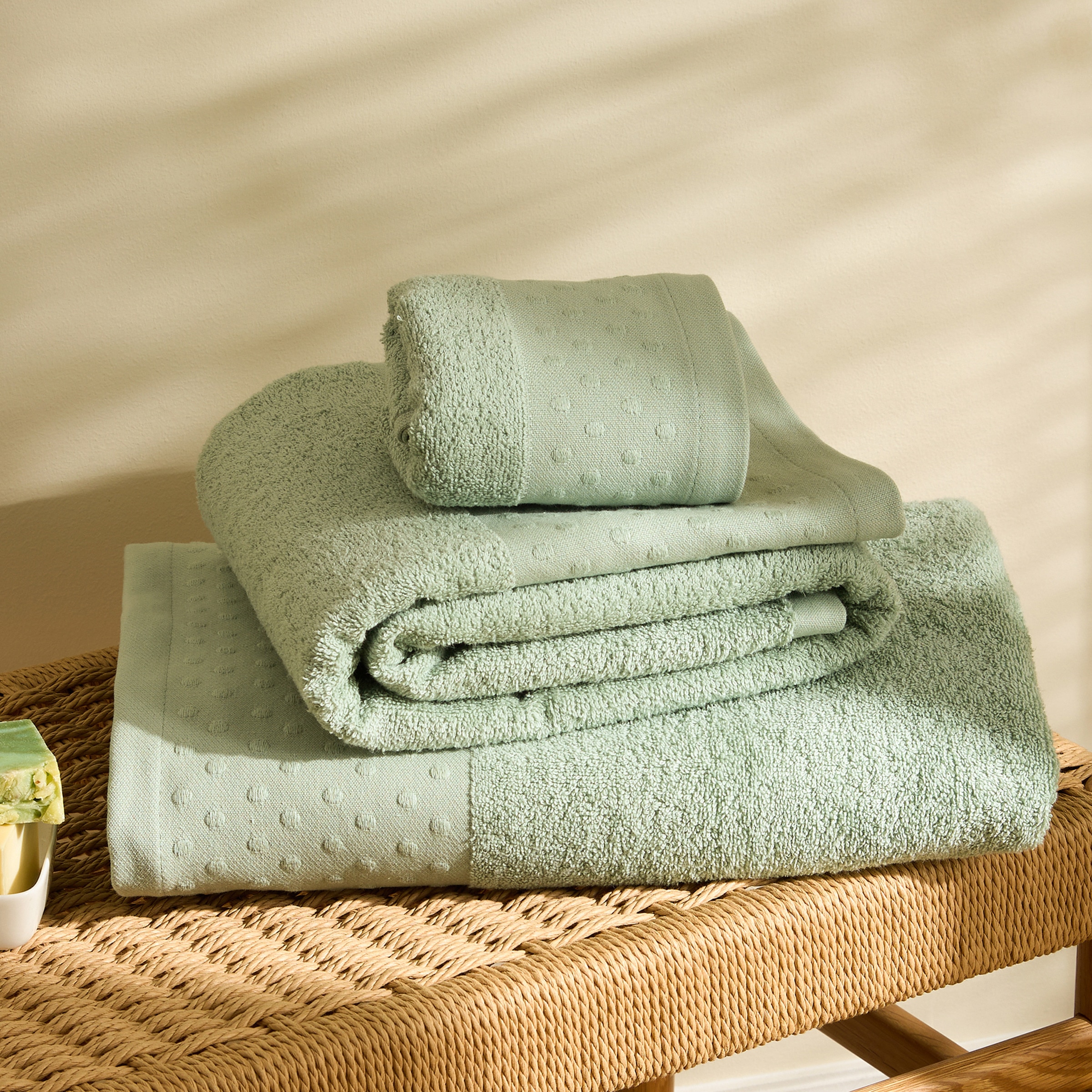 Imagen 0 de Toalla de baño algodón 450 gr/m2 Bastian