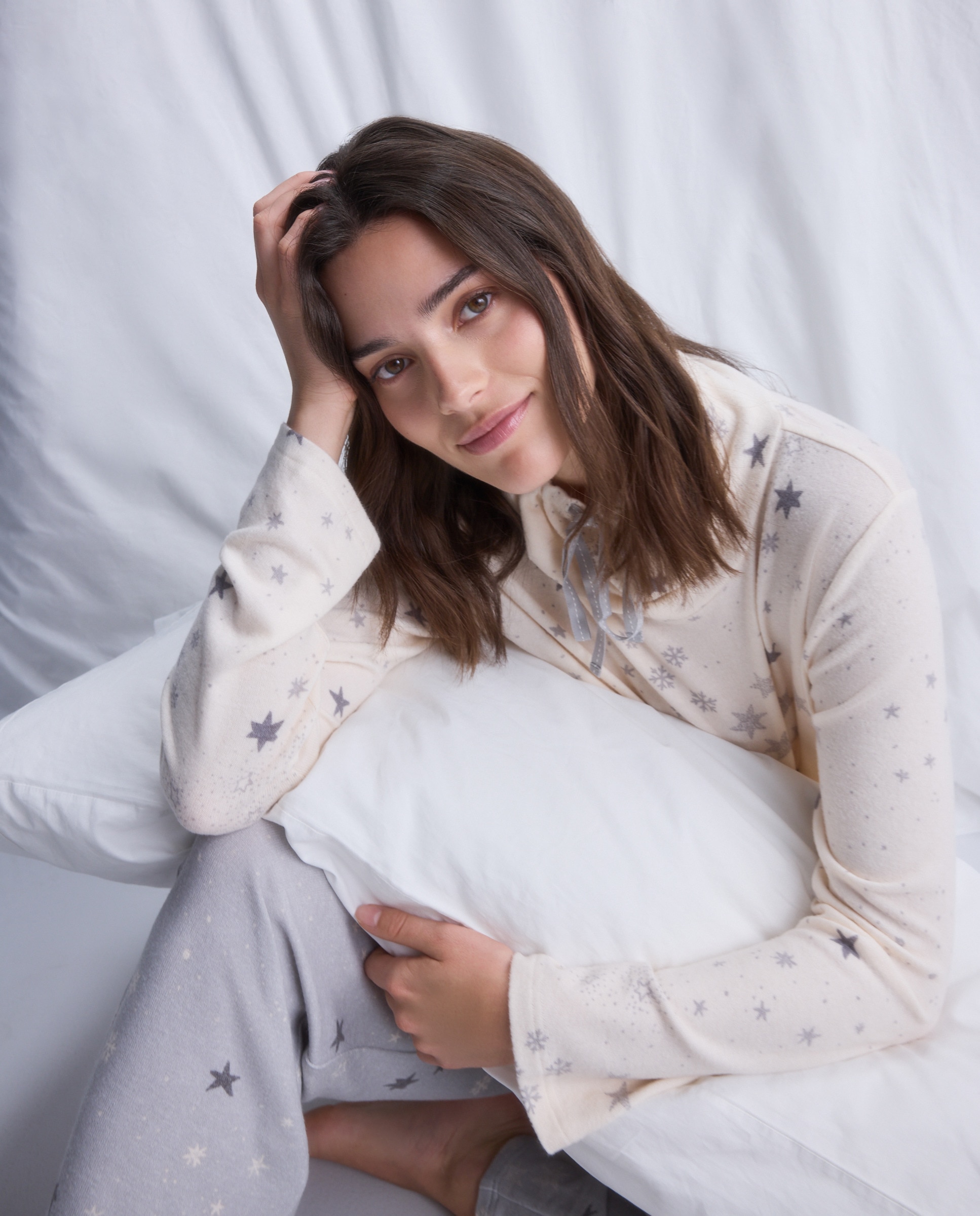 Pijama com Estrelas e Capuz Cinzento-claro-2
