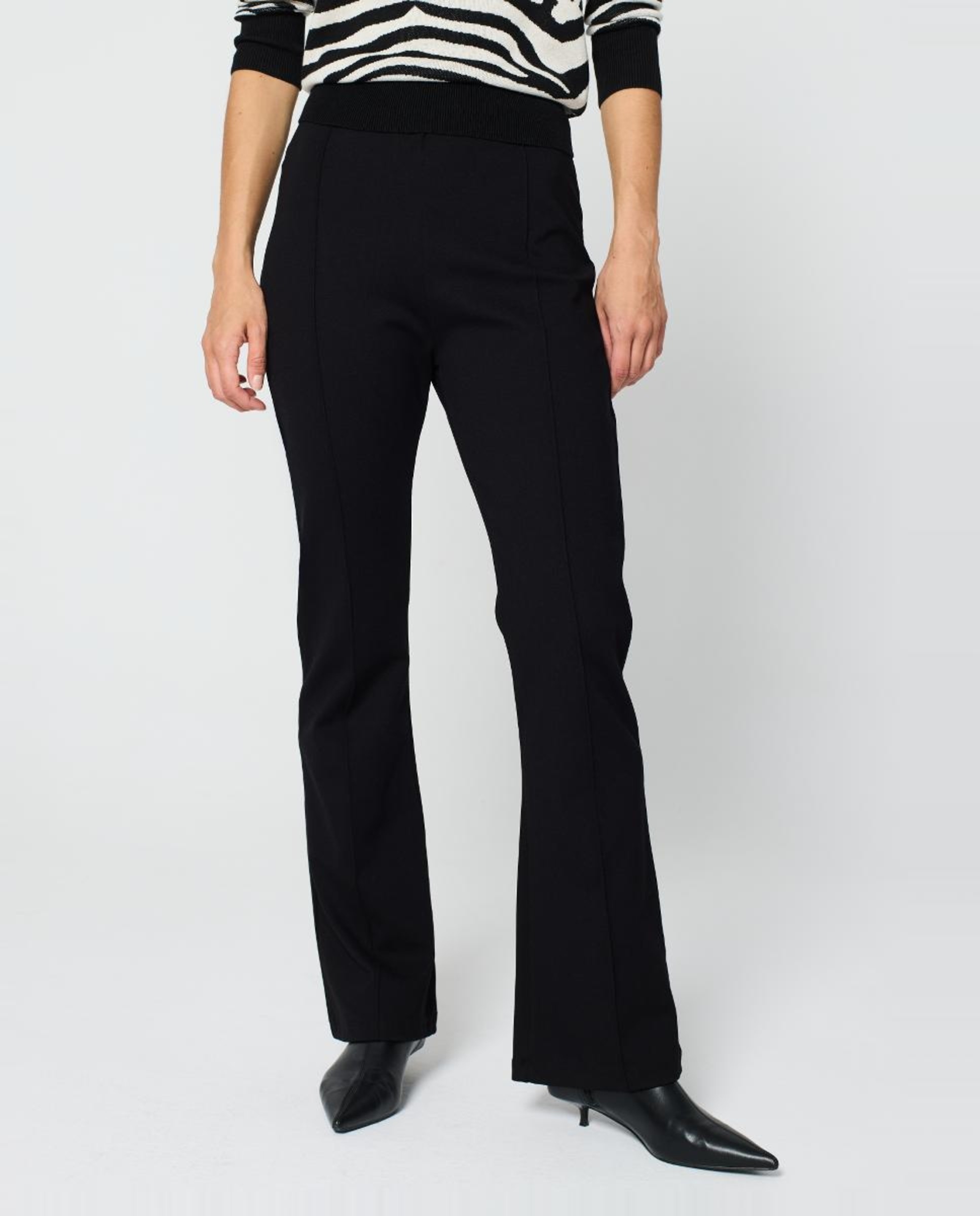 Calças de Malha com Nervura Preto-1