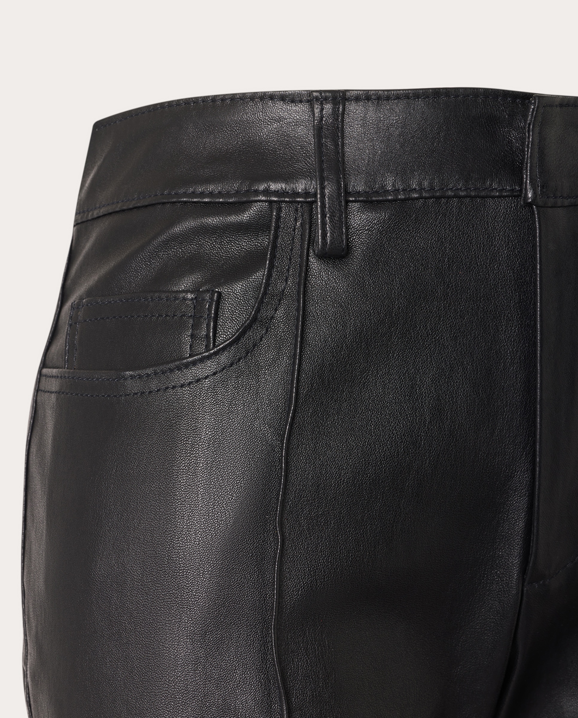 Pantalón flare Federica de ante Negro-4