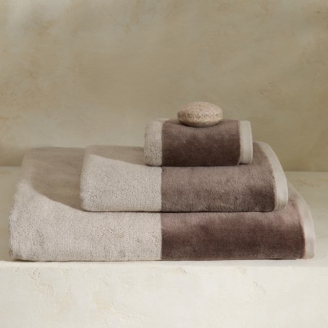 Imagen 0 de Toalla de baño algodón 500 gr/m2 Apri