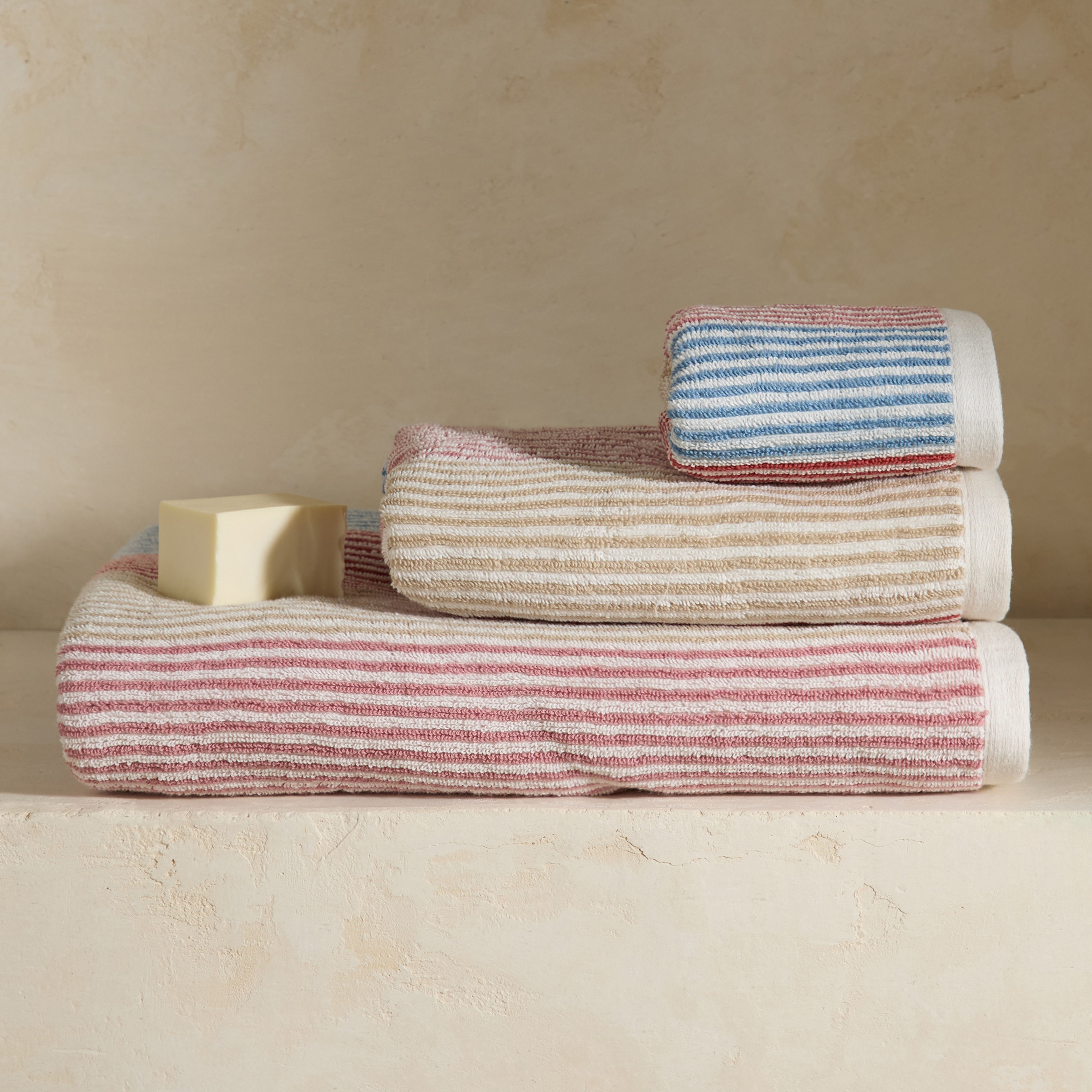 Toalla de baño algodón 600 gr/m2 Mali Rosa-1