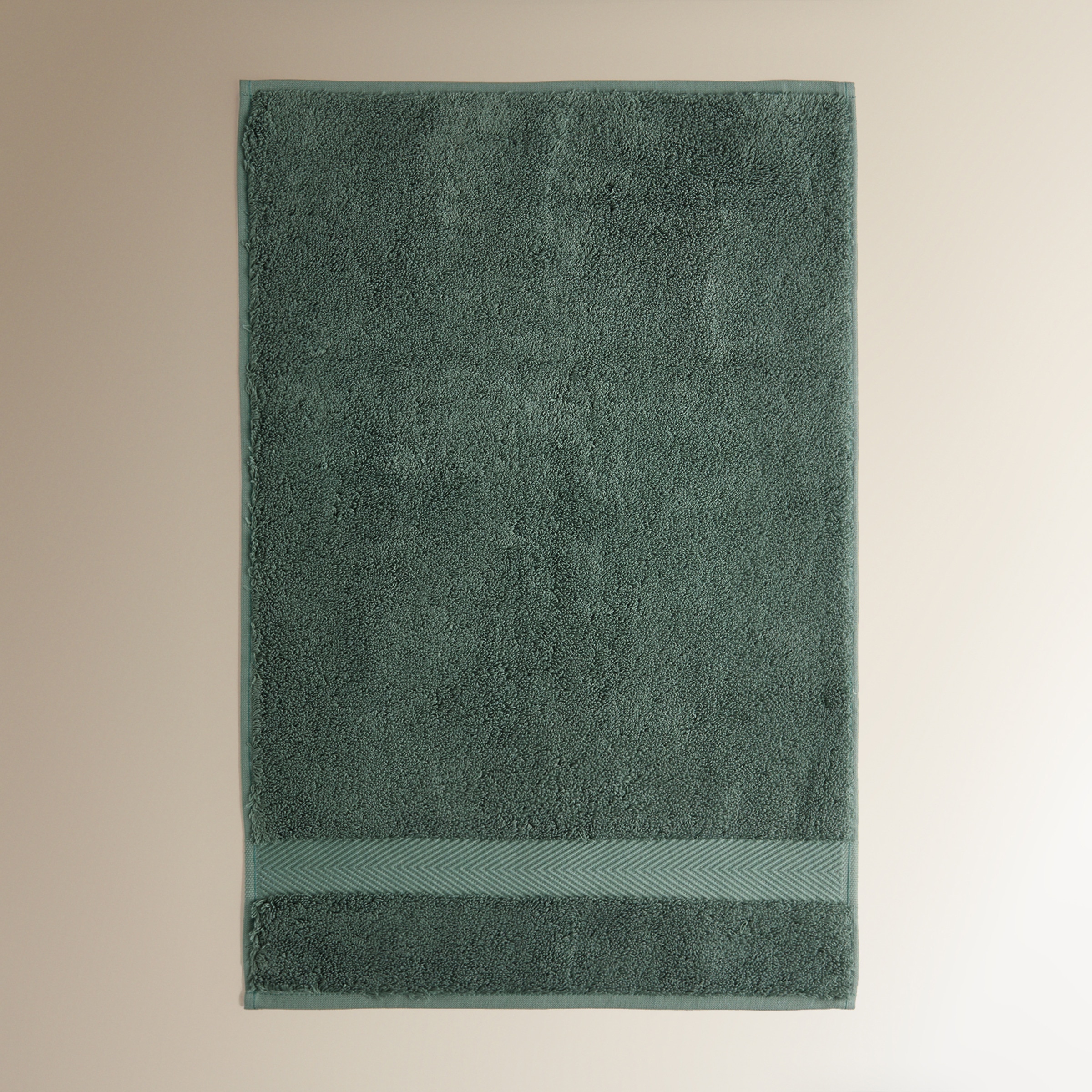 Toalla de baño algodón 700 gr/m2 Supima 25 - Verde Olivo Tocador Verde Olivo-2