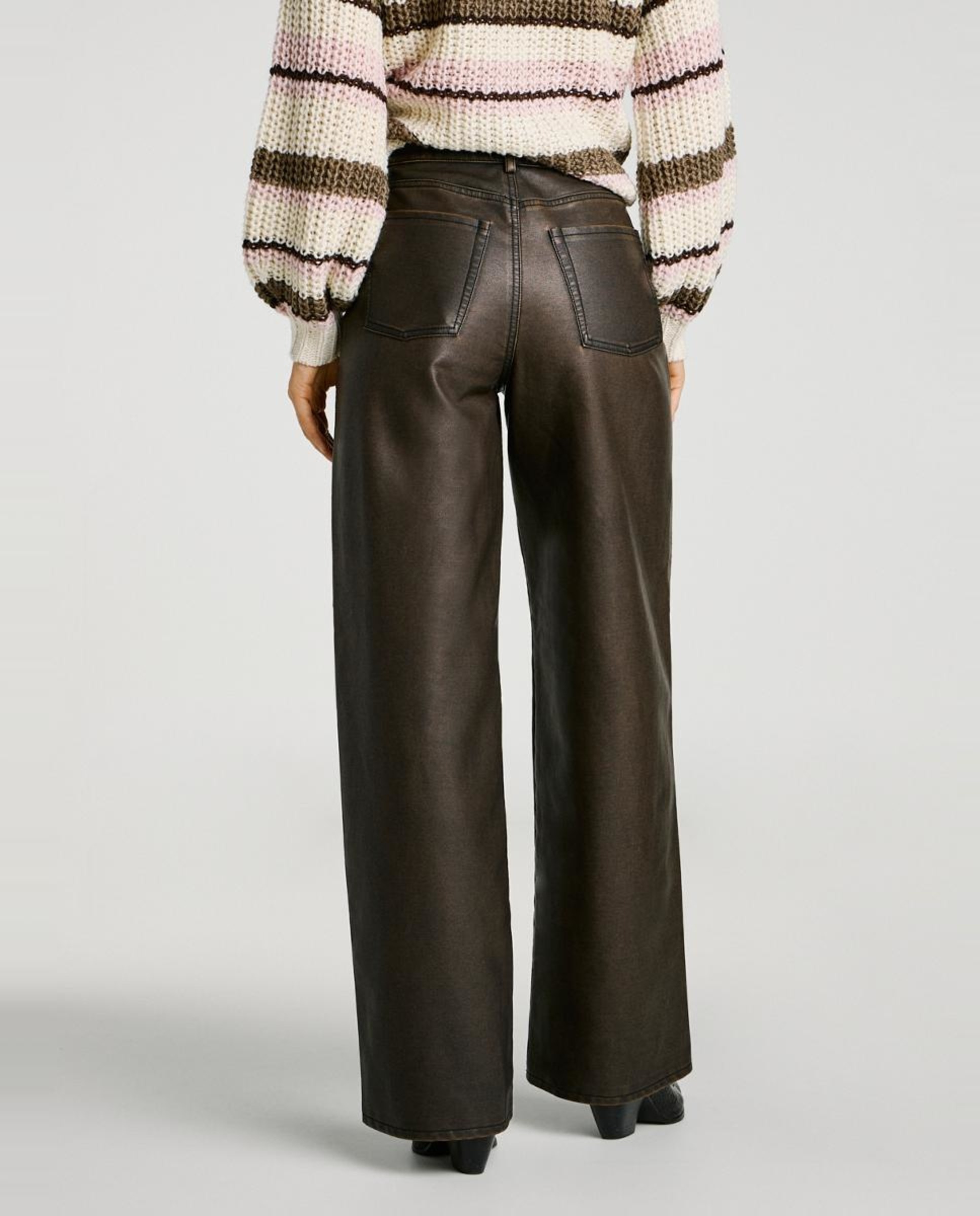 Calças com Efeito de Pele Castanho-3