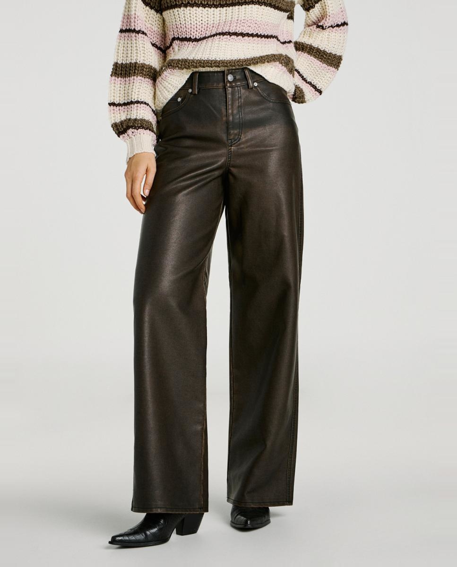 Calças com Efeito de Pele Castanho-2