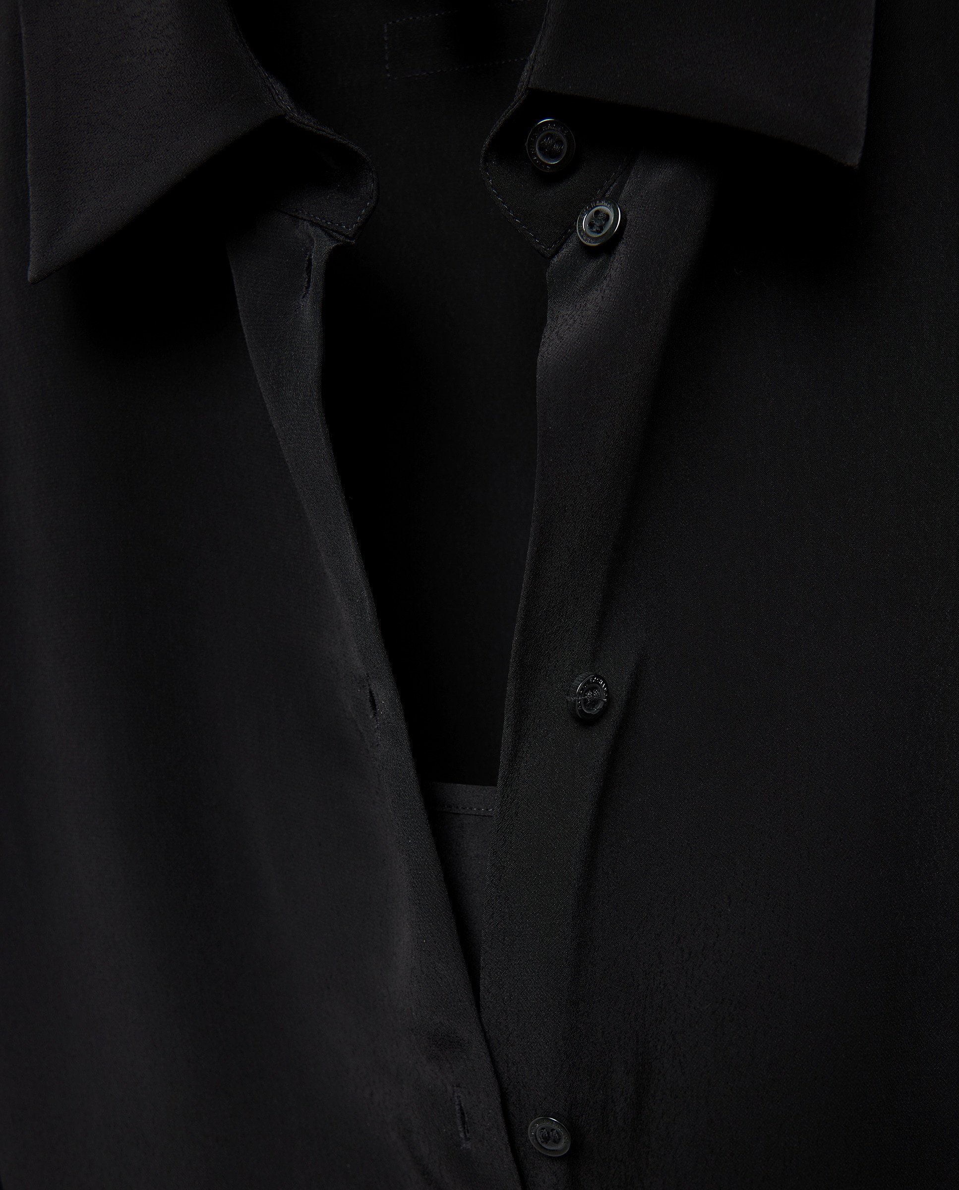 Camisa de Crepe com Top Interior Preto-5