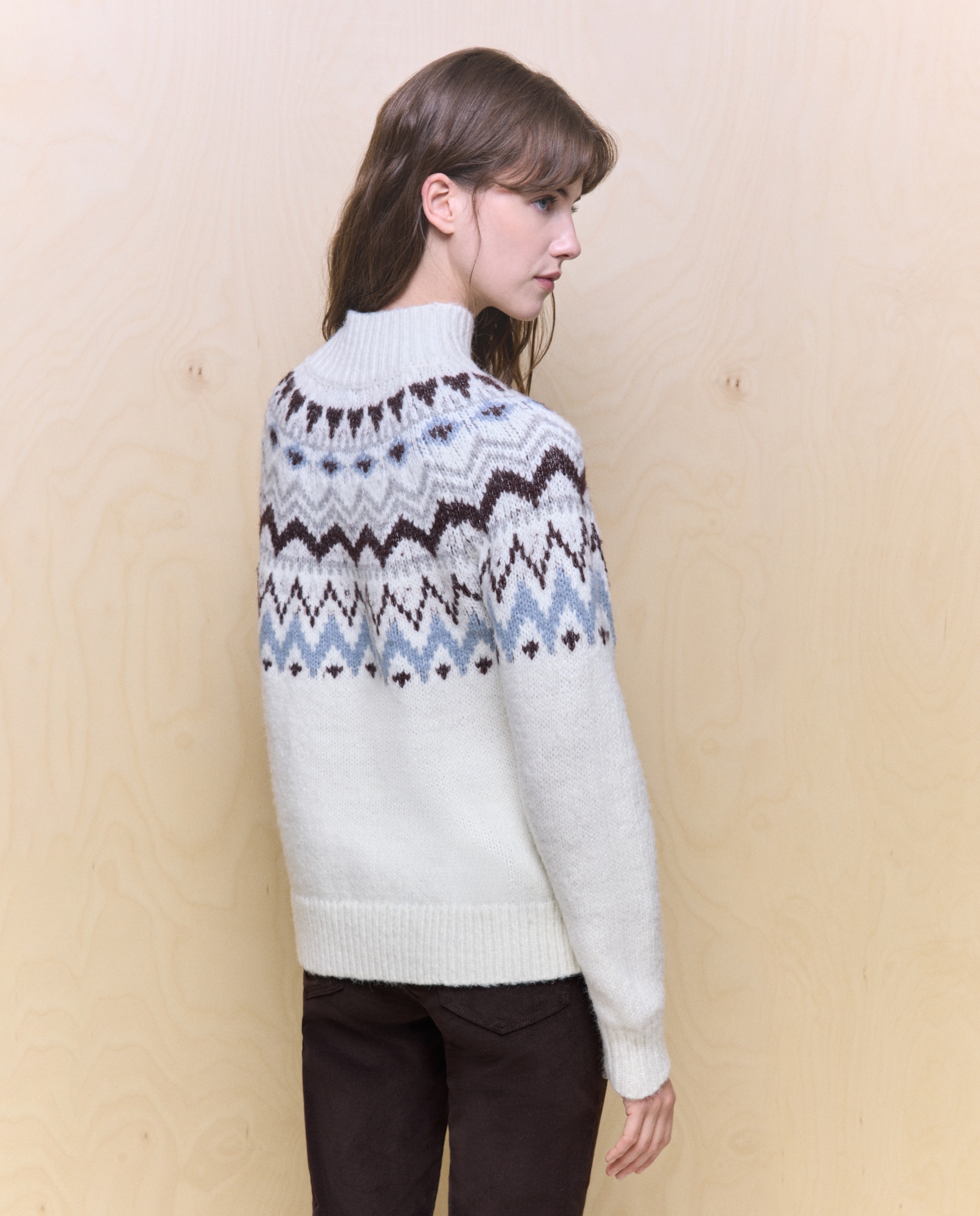 Camisola de Malha com Meia Gola com Rebordo Decorativo Branco-4