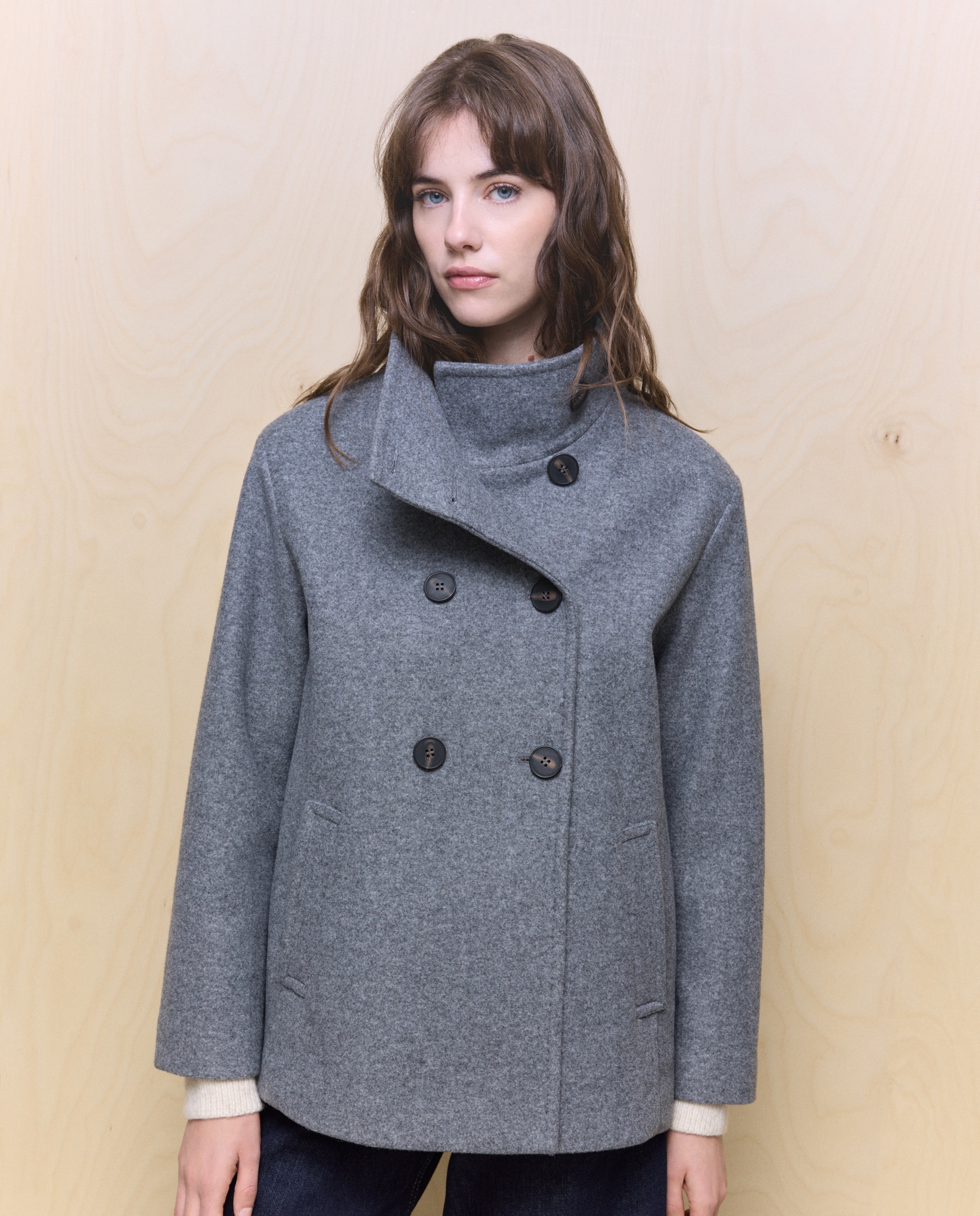 Casacão Liso com Gola Chaminé 820 Cinzento Médio-3