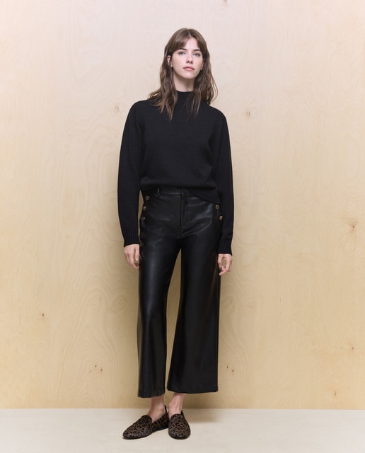 Imagen 0 de Pantalón de mujer efecto piel con botones