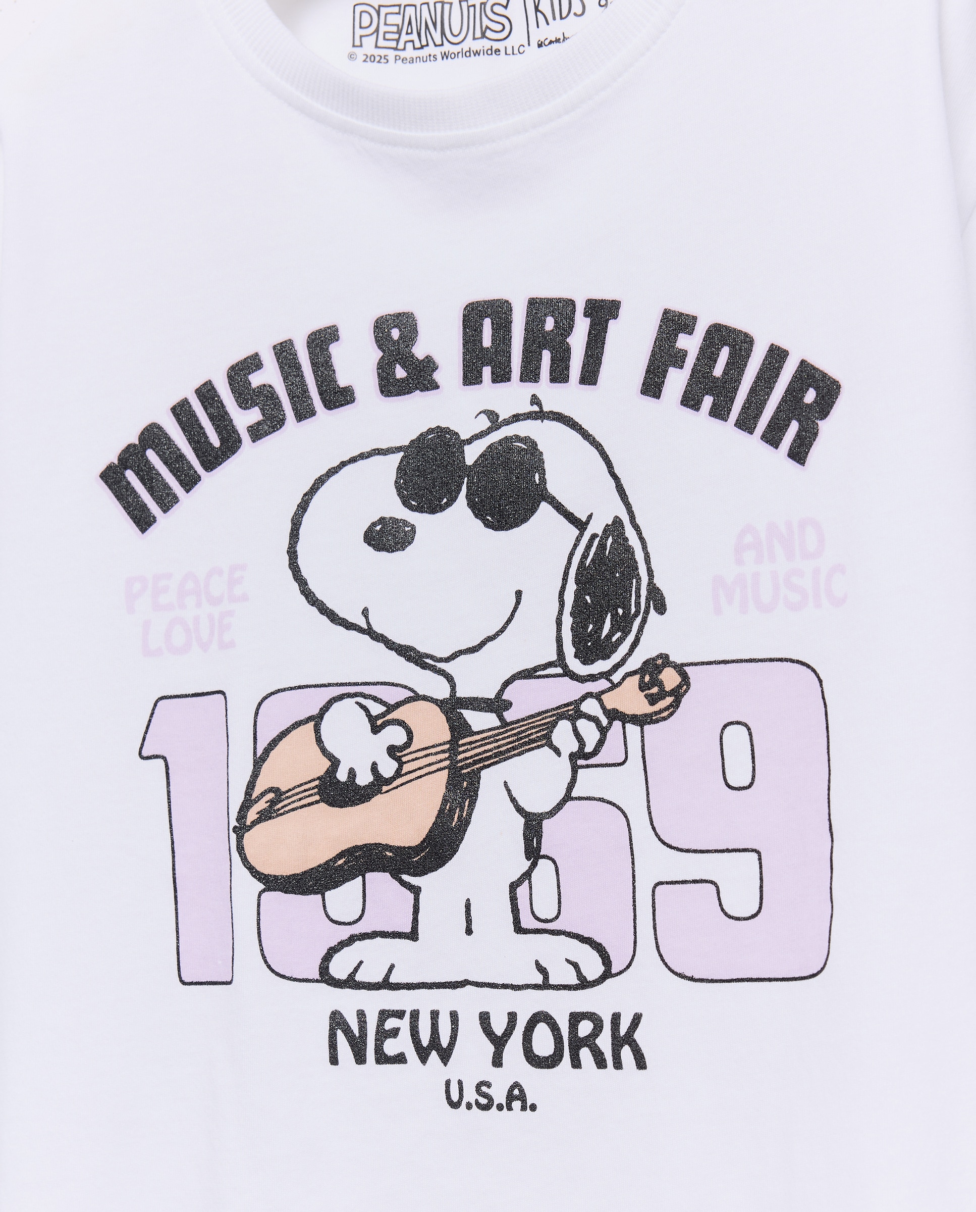 T-shirt de Manga Curta com Estampado Posicional Snoopy com Guitarra e Detalhes em Glitter Kids El Corte Inglés Branco-marfim-5