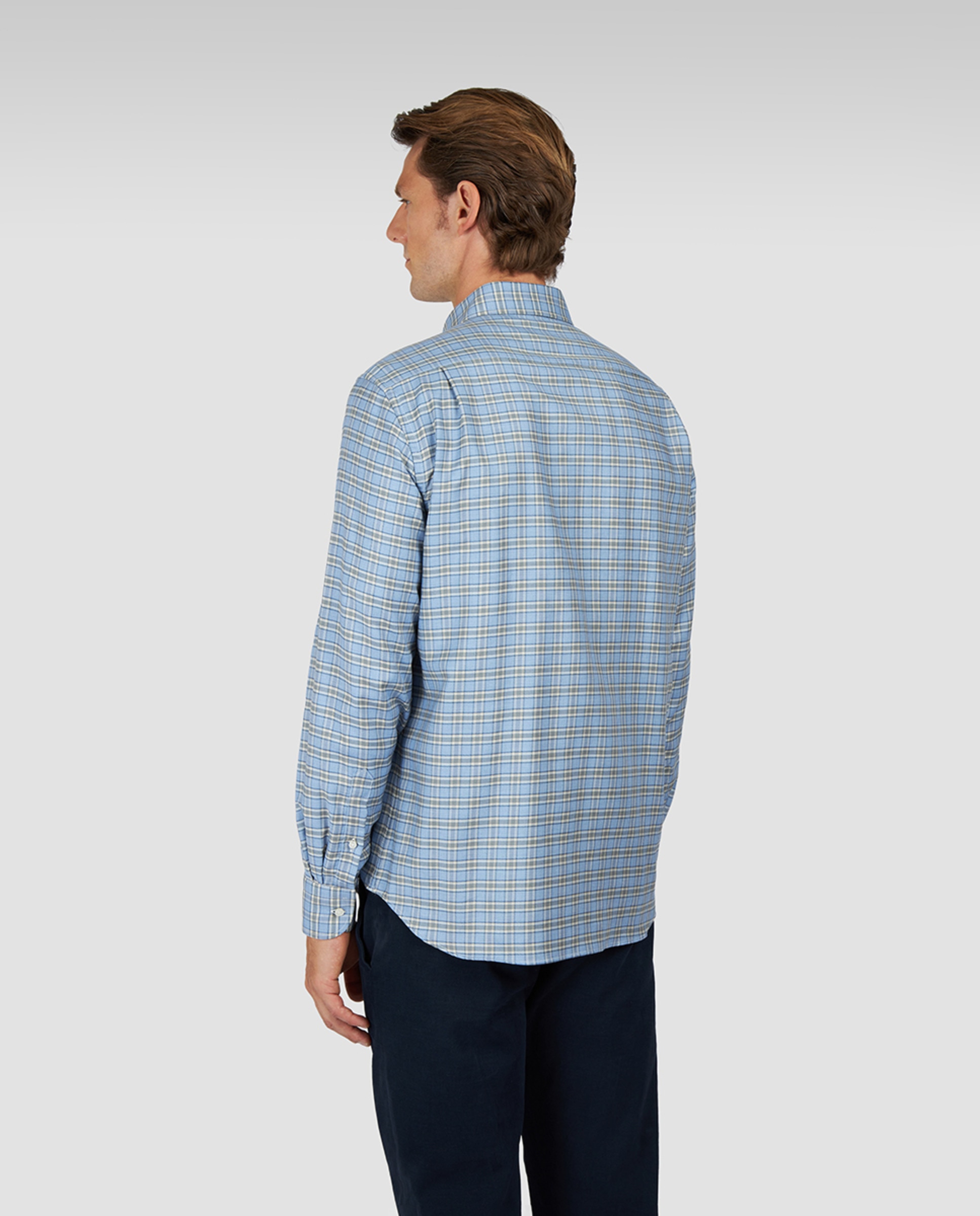 Camisa aos Quadrados em Contraste e Botão no Colarinho Azul-2