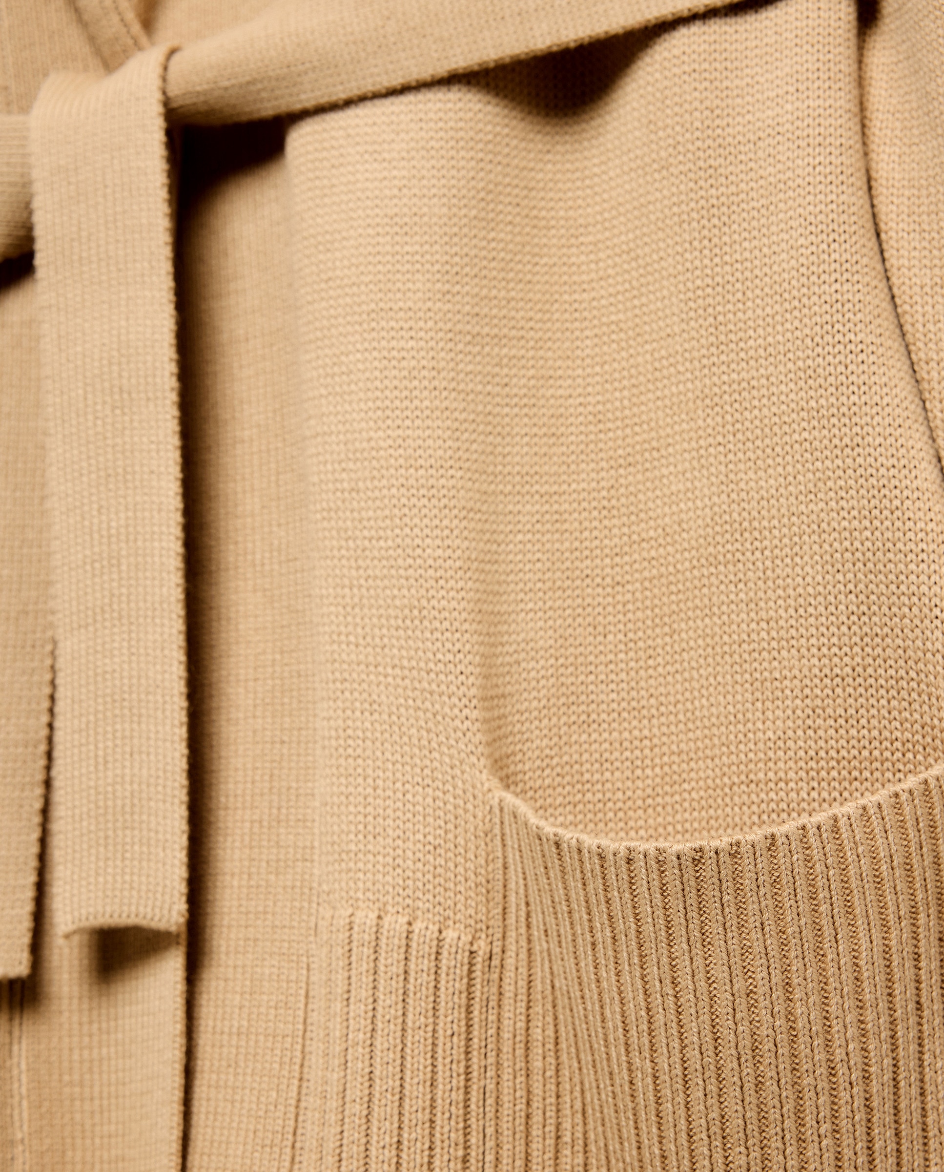 Cardigan até à Anca com Cinto Cápsula Cozy Lab Bege-5